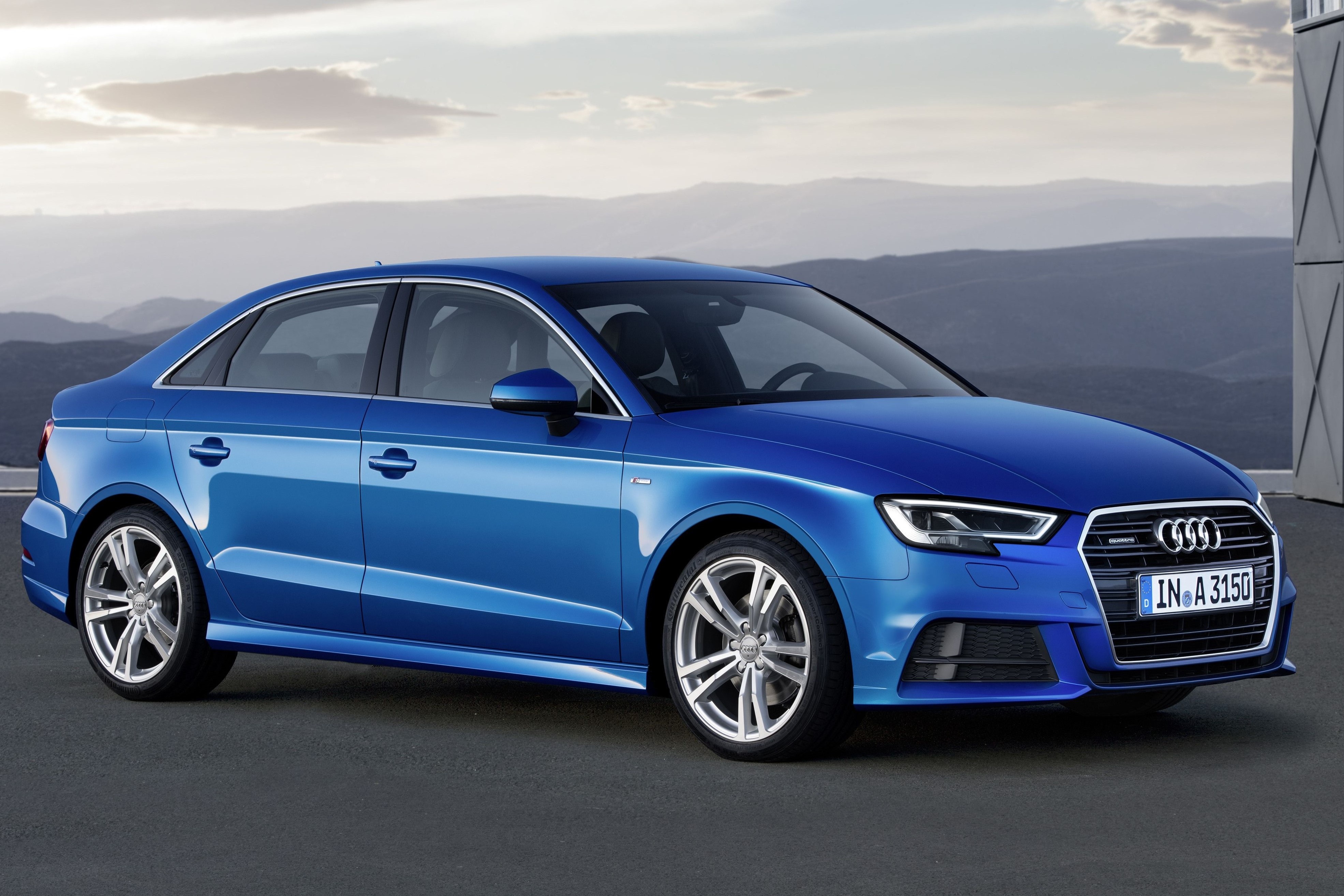 Hon 150.000 xe Audi bi trieu hoi tai My vi loi tui khi hinh anh