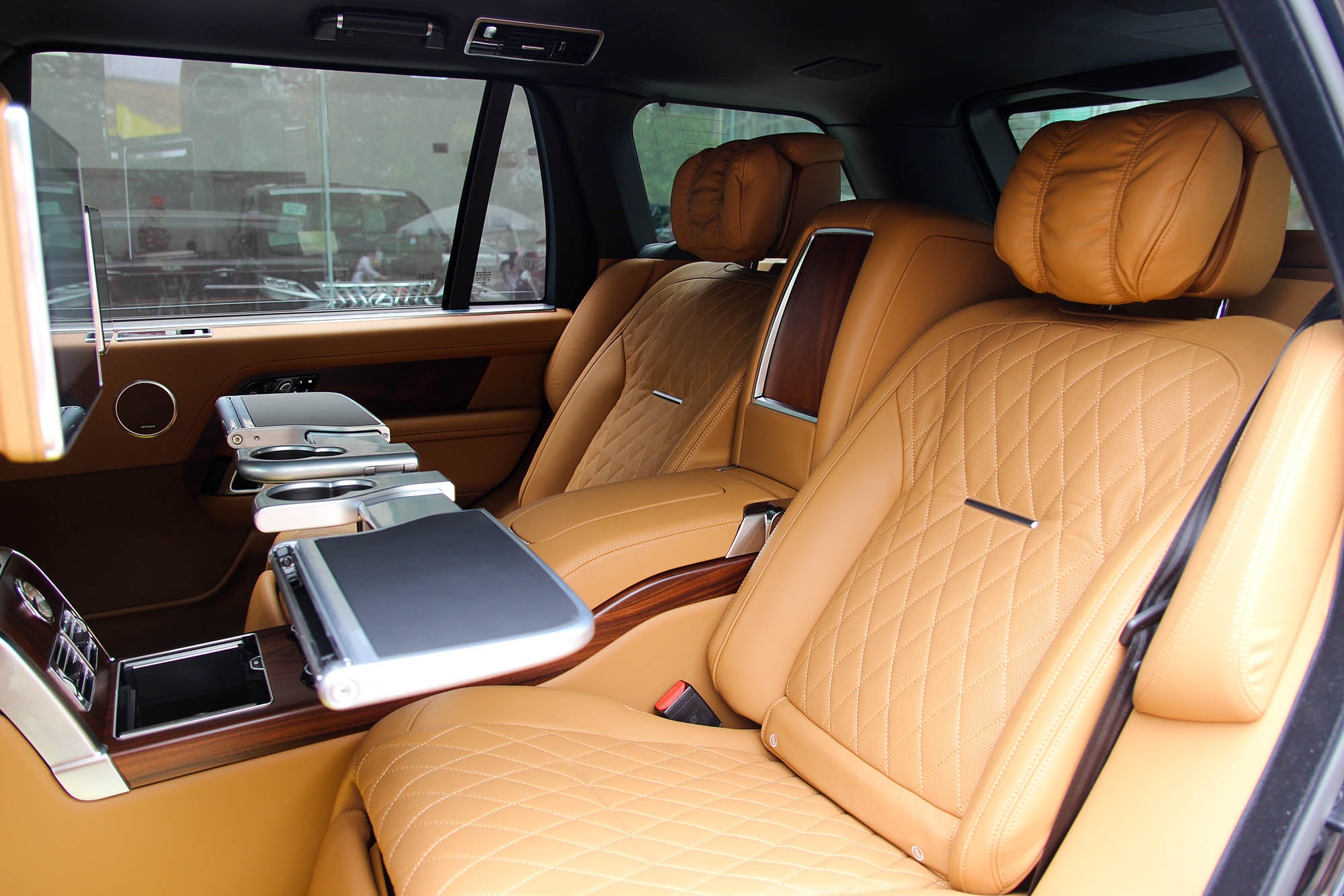 SUV hạng sang tiền tỷ ảnh 12 SUV hang sang tien ty anh 12