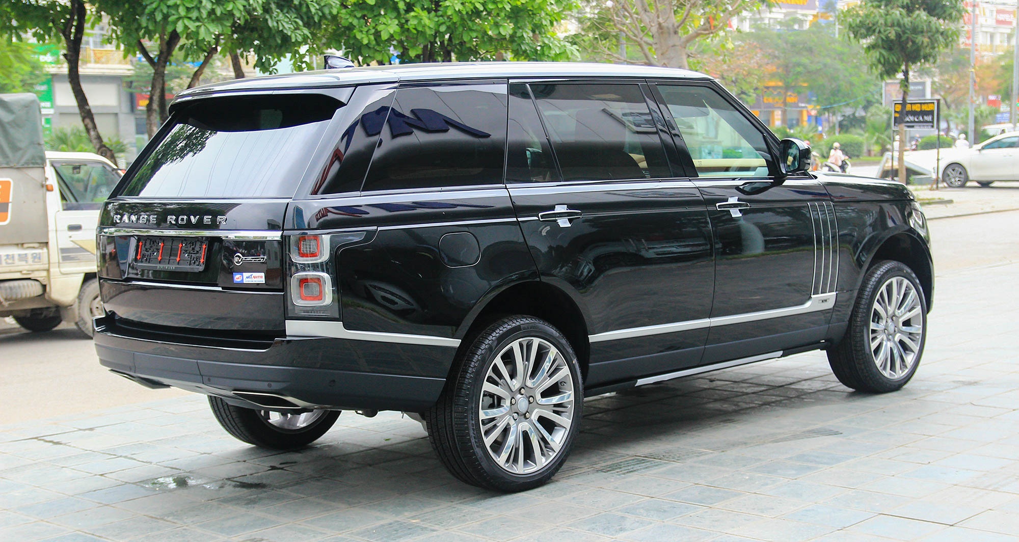 SUV hạng sang tiền tỷ ảnh 8 SUV hang sang tien ty anh 8