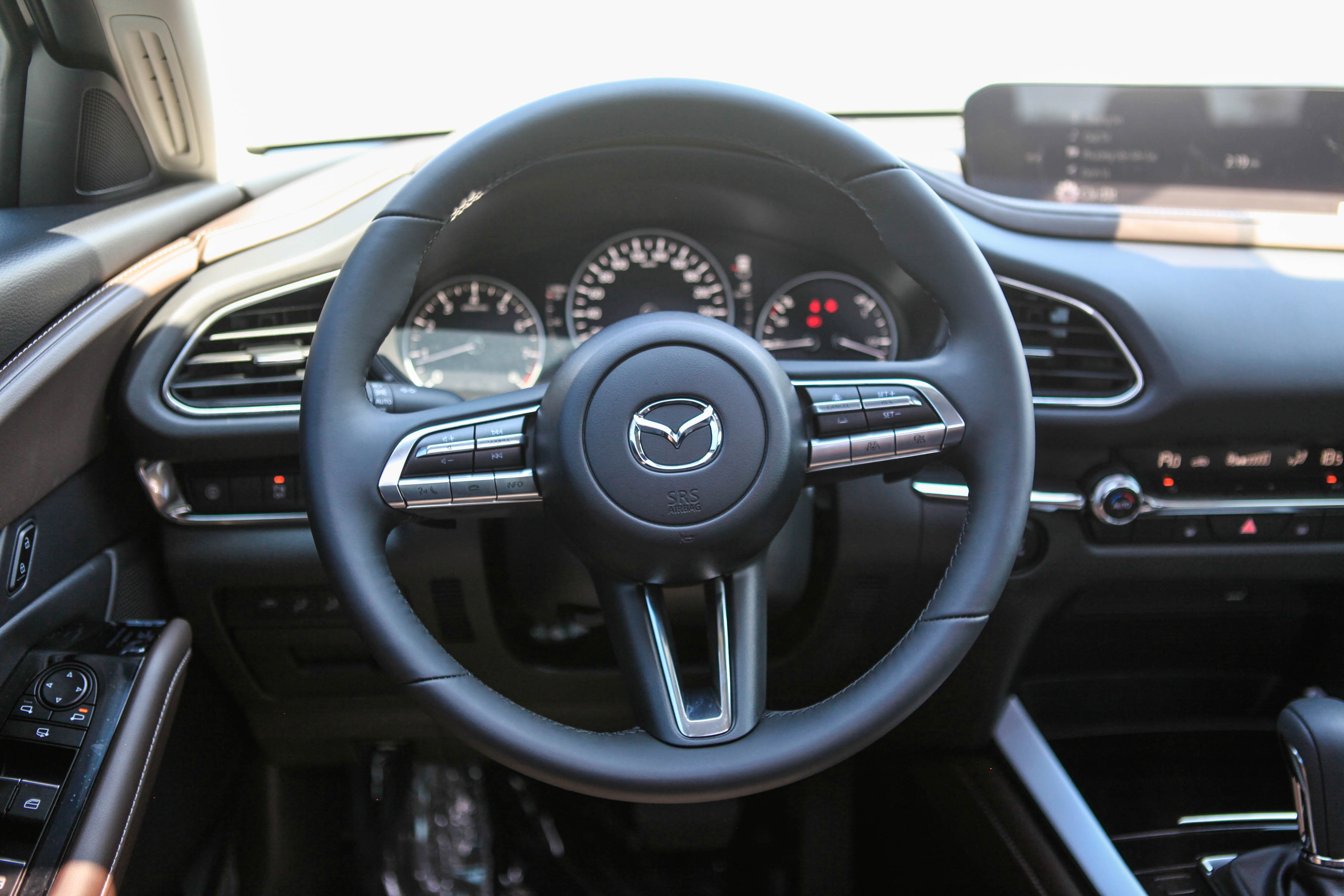 So sánh Mazda CX-30 và Honda HR-V ảnh 13 So sanh Mazda CX-30 va Honda HR-V anh 13