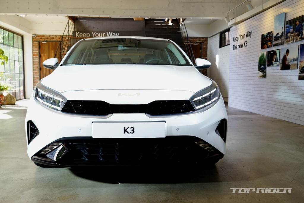 Ảnh thực tế Kia Cerato 2021 ảnh 2 Anh thuc te Kia Cerato 2021 anh 2