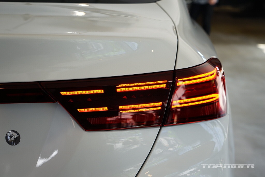 Ảnh thực tế Kia Cerato 2021 ảnh 6 Anh thuc te Kia Cerato 2021 anh 6