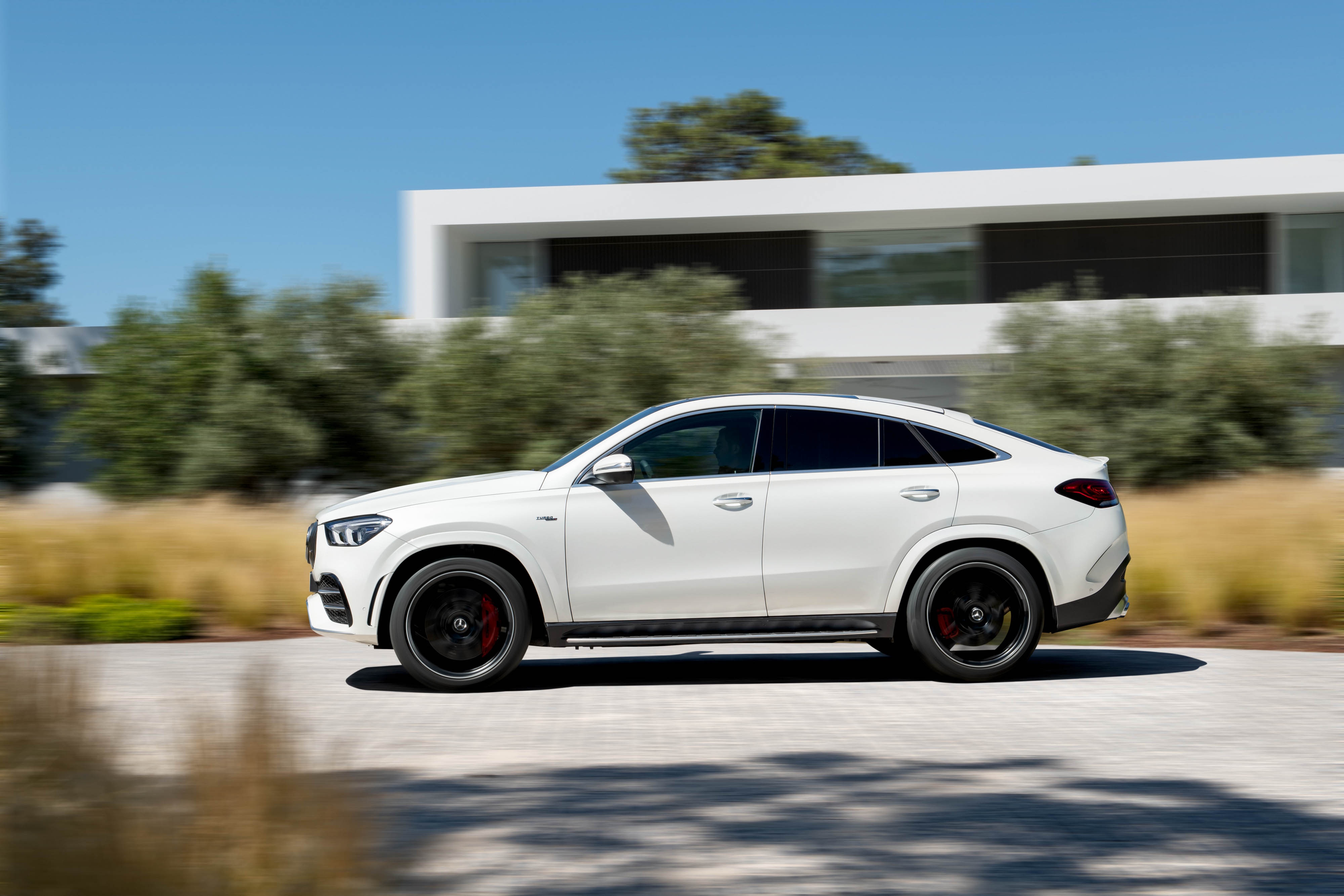 Mercedes-AMG GLE 53 4Matic+ Coupe ra mắt tại Việt Nam ảnh 3 Mercedes-AMG GLE 53 4Matic+ Coupe ra mat tai Viet Nam anh 3