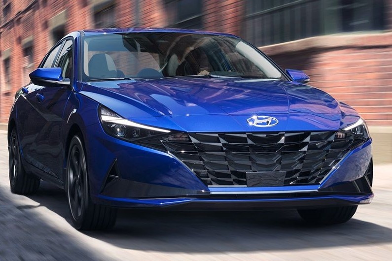 Hyundai Elantra 2021 co them phien ban moi tai Malaysia hinh anh