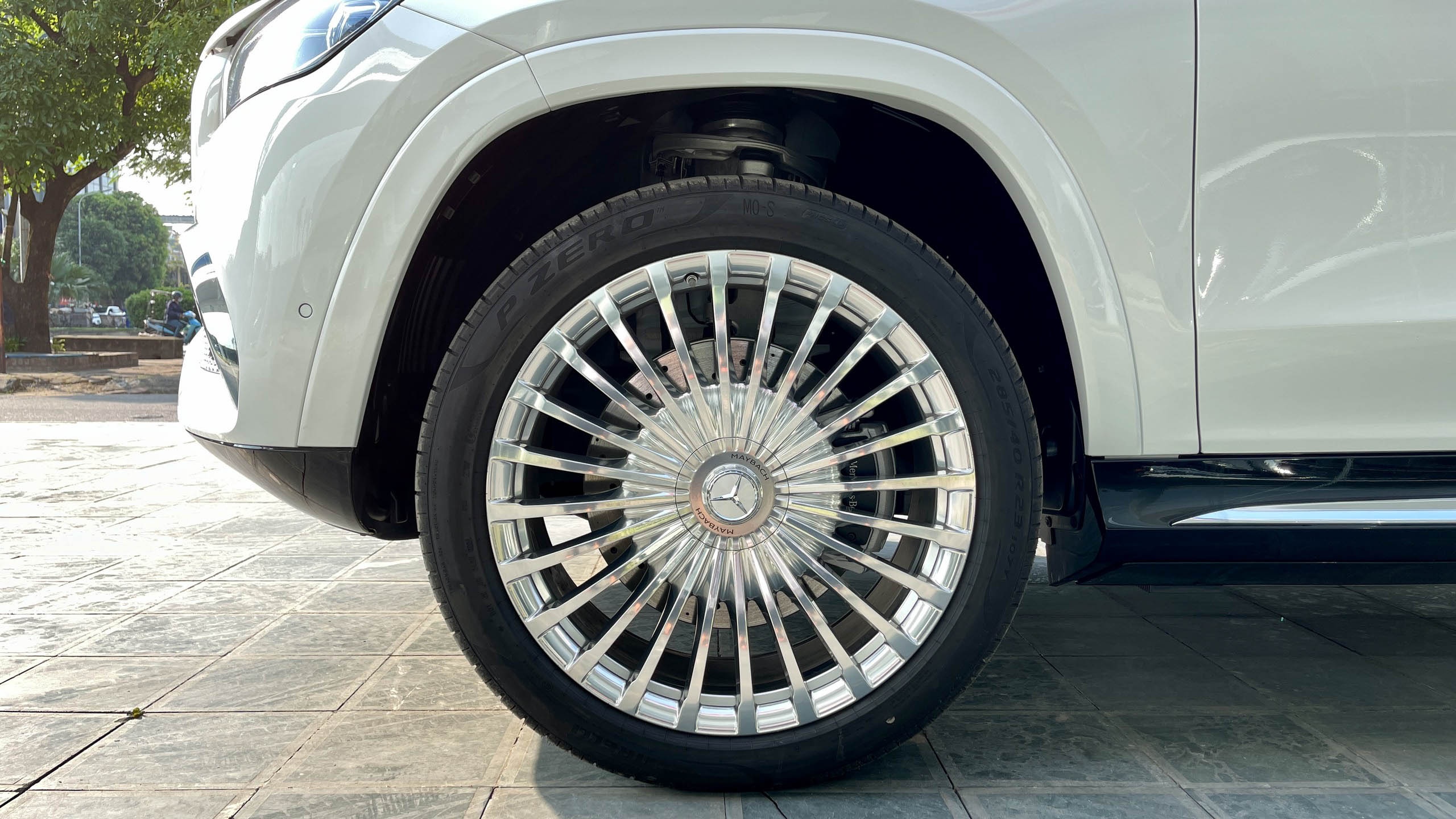 Mercedes-Maybach GLS 600 tai Viet Nam anh 30