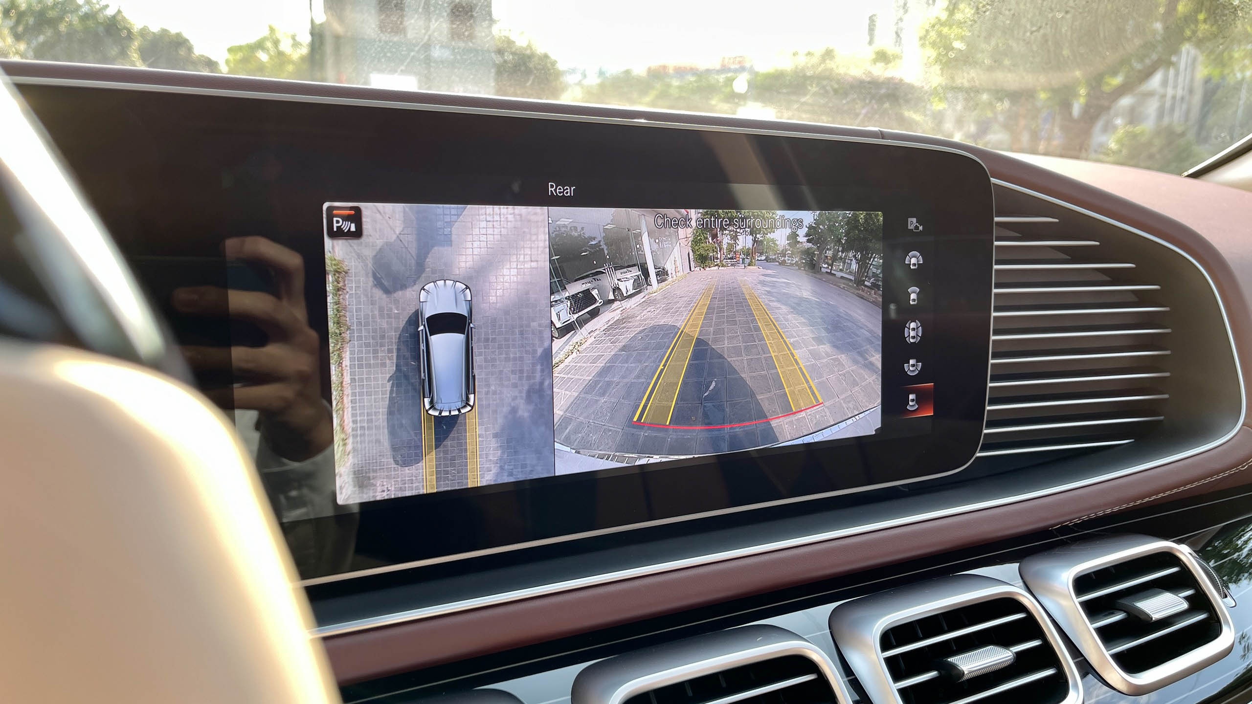 Mercedes-Maybach GLS 600 tai Viet Nam anh 27