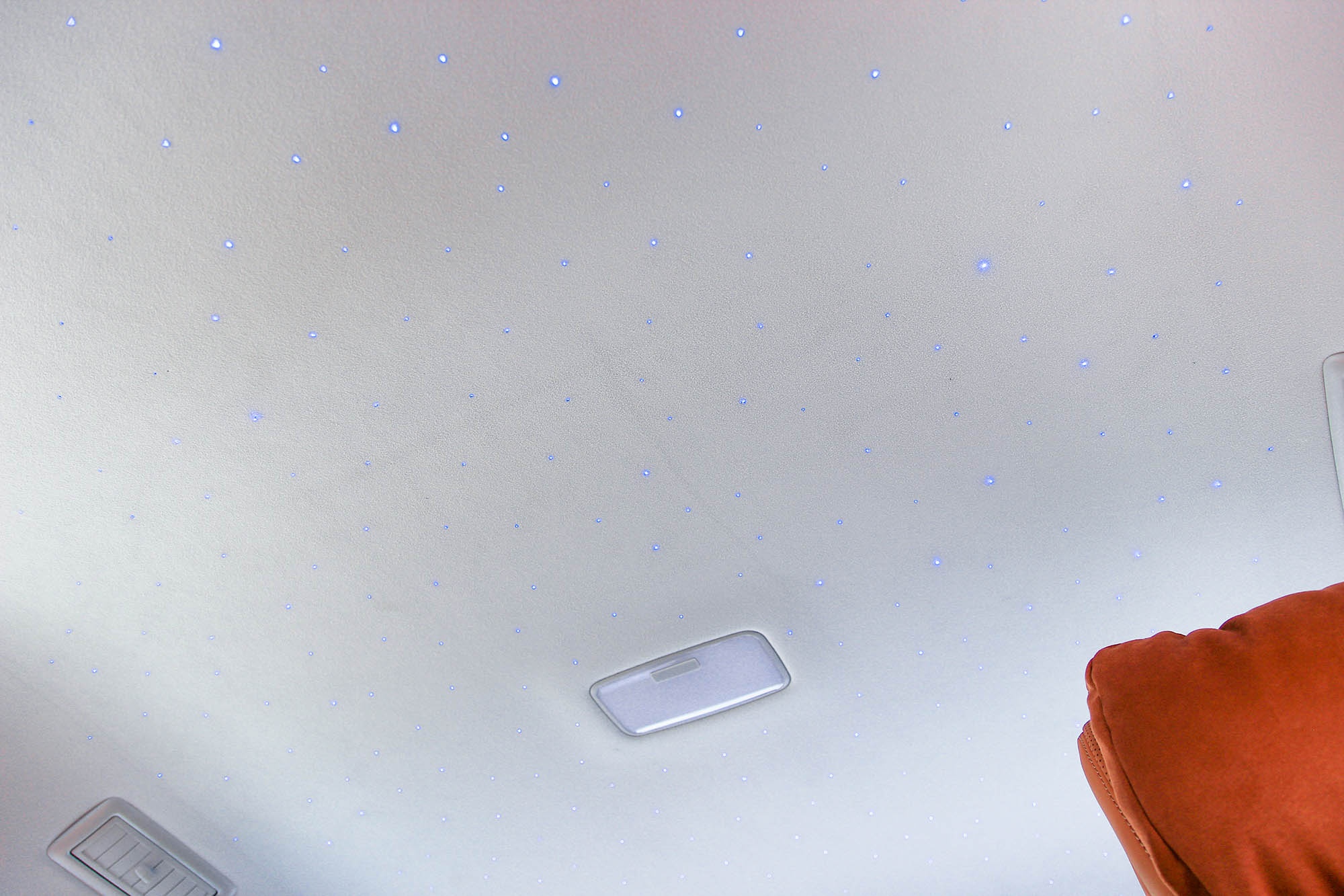 Lexus LX570 Supersport độ MBS ảnh 14 Lexus LX570 Supersport do MBS anh 14