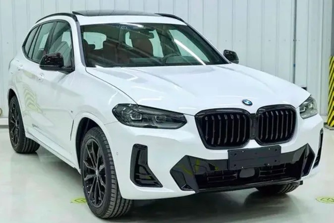 BMW X3 doi 2022 lo dien, ngoai that duoc lam moi hinh anh