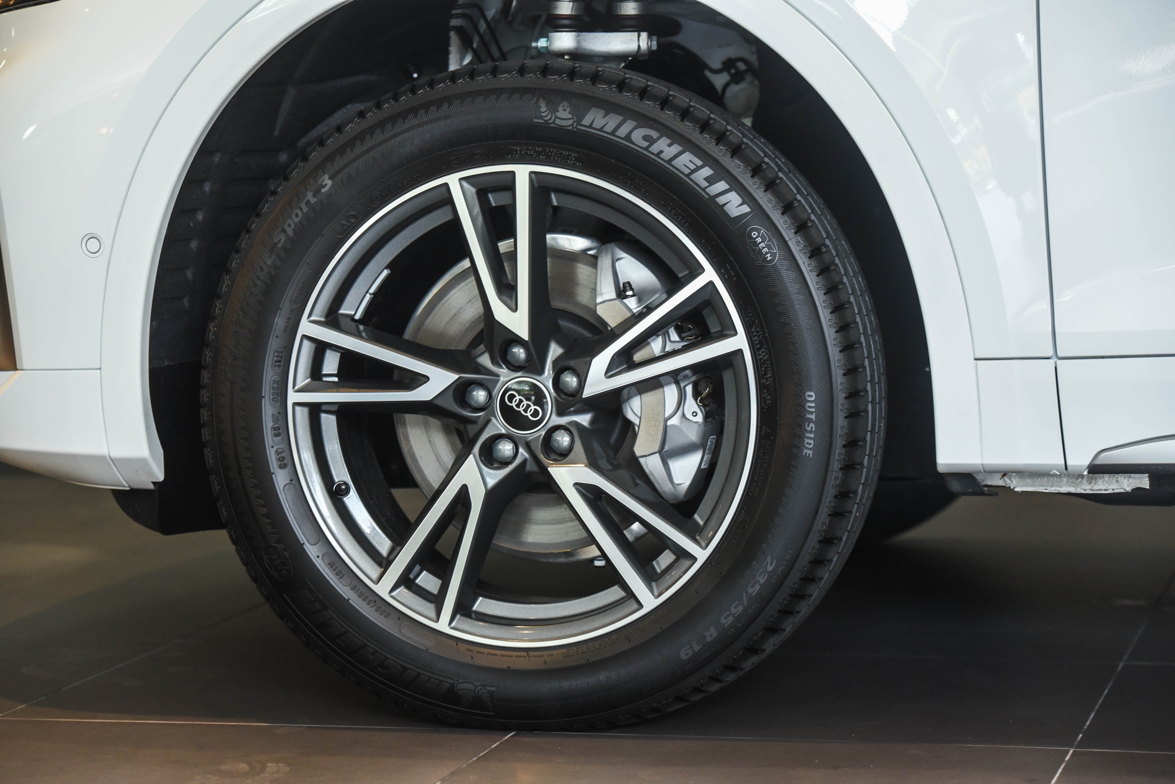Chi tiết Audi Q5 2021 tại Việt Nam ảnh 12 Chi tiet Audi Q5 2021 tai Viet Nam anh 12