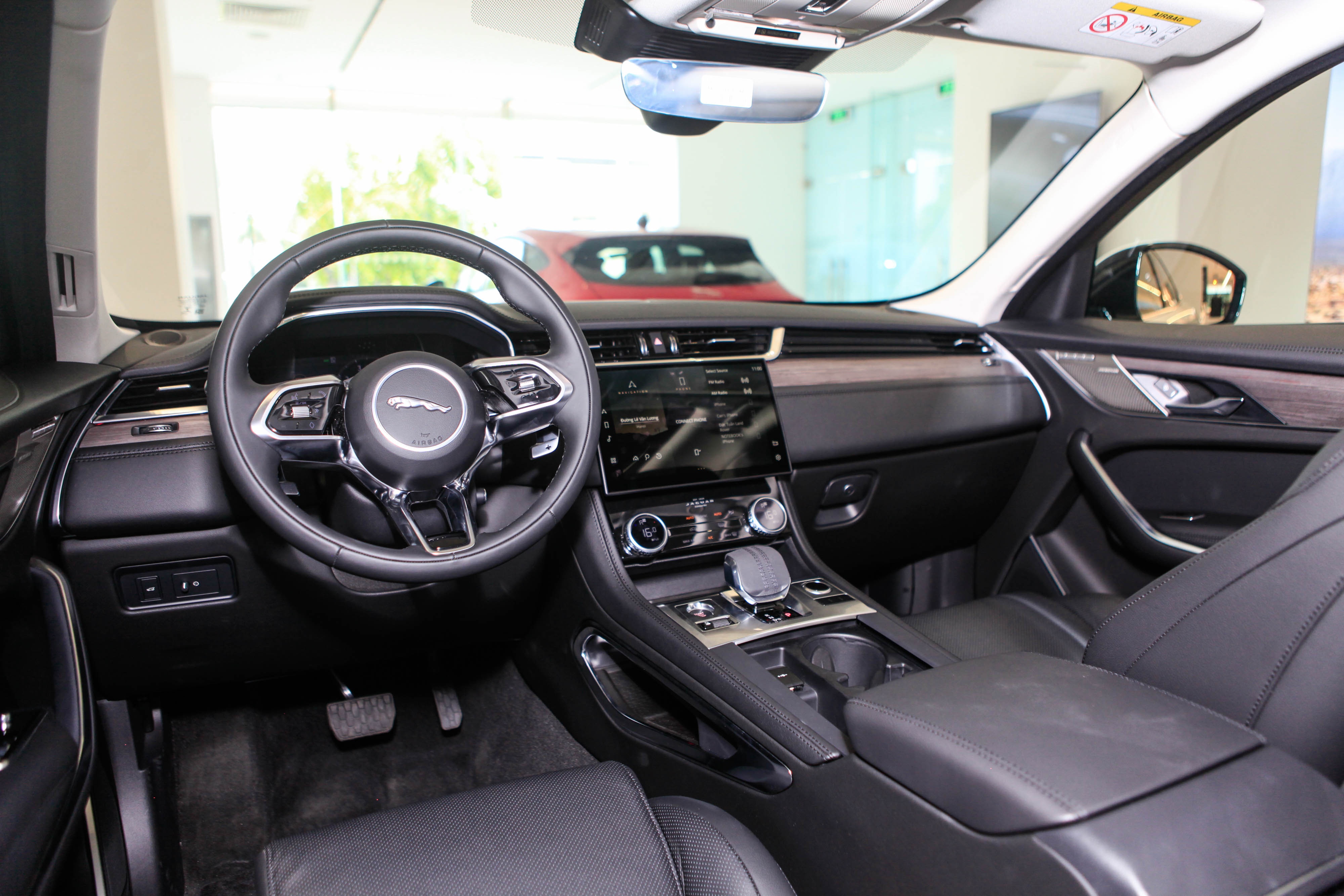chi tiết Jaguar F-Pace 2021 tại Việt Nam ảnh 10 chi tiet Jaguar F-Pace 2021 tai Viet Nam anh 10