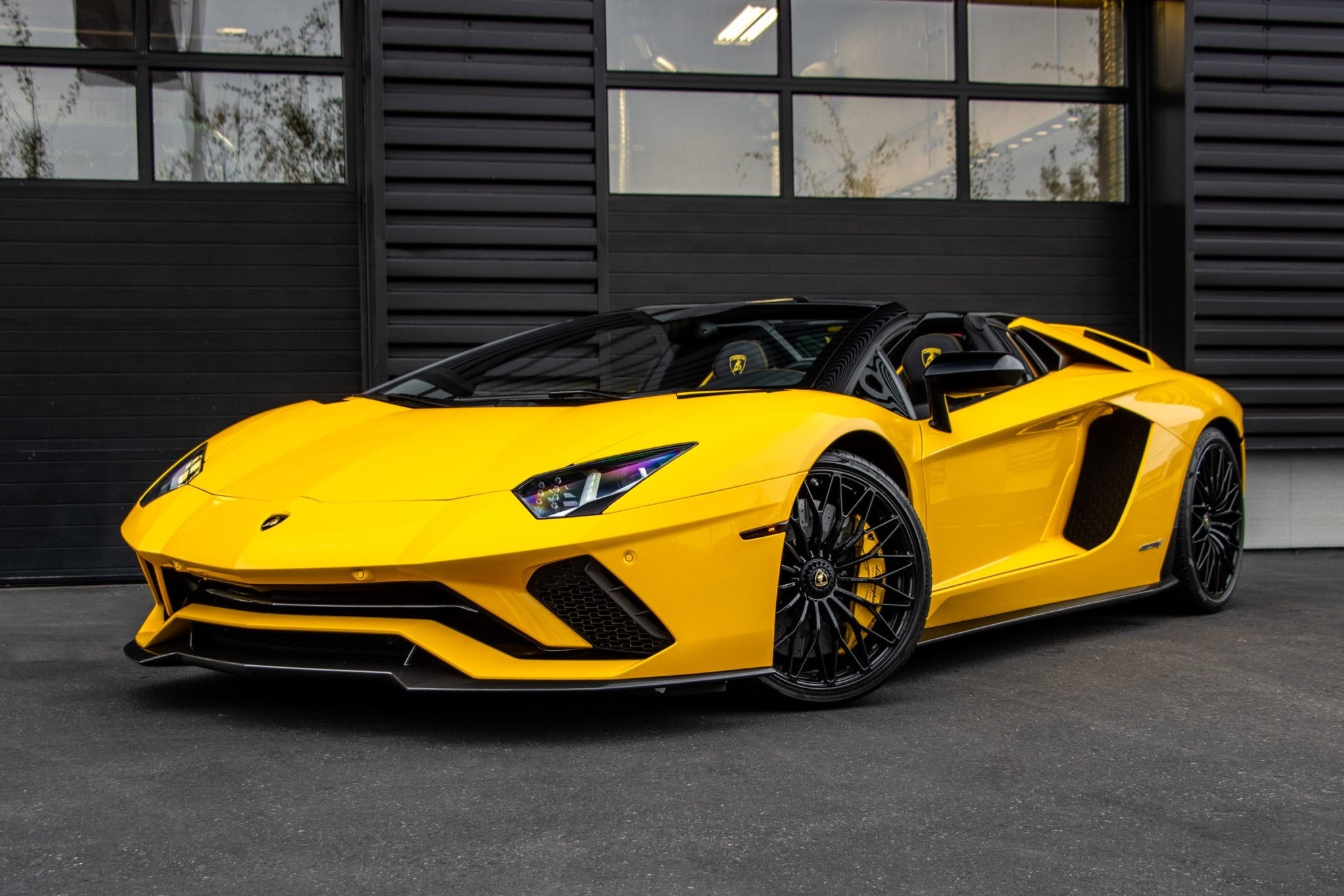 Them de nghi mua lai Lamborghini voi gia 11,6 ty USD hinh anh