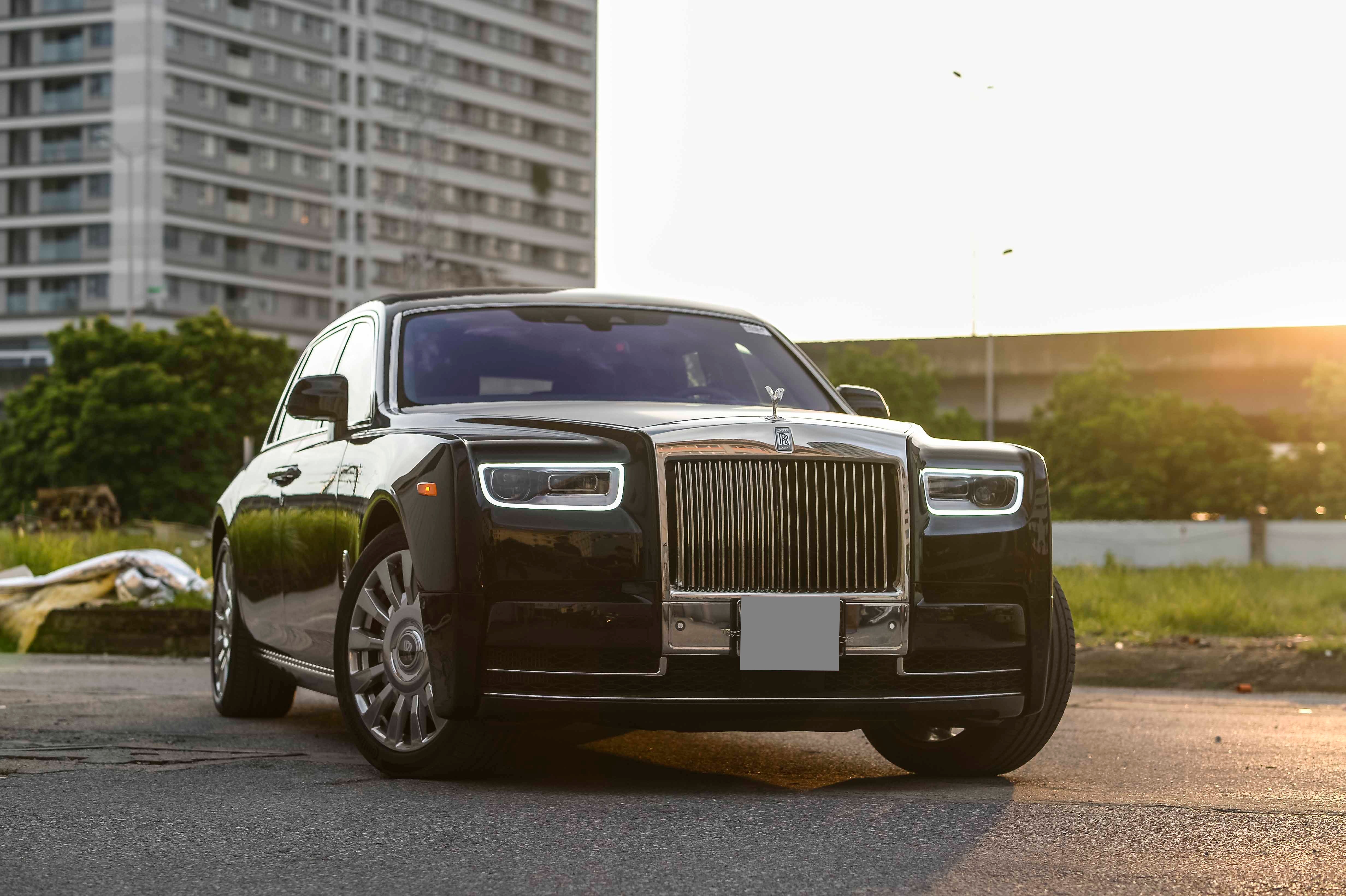 Rolls-Royce, Land Rover tại Việt Nam ảnh 2 Rolls-Royce, Land Rover tai Viet Nam anh 2