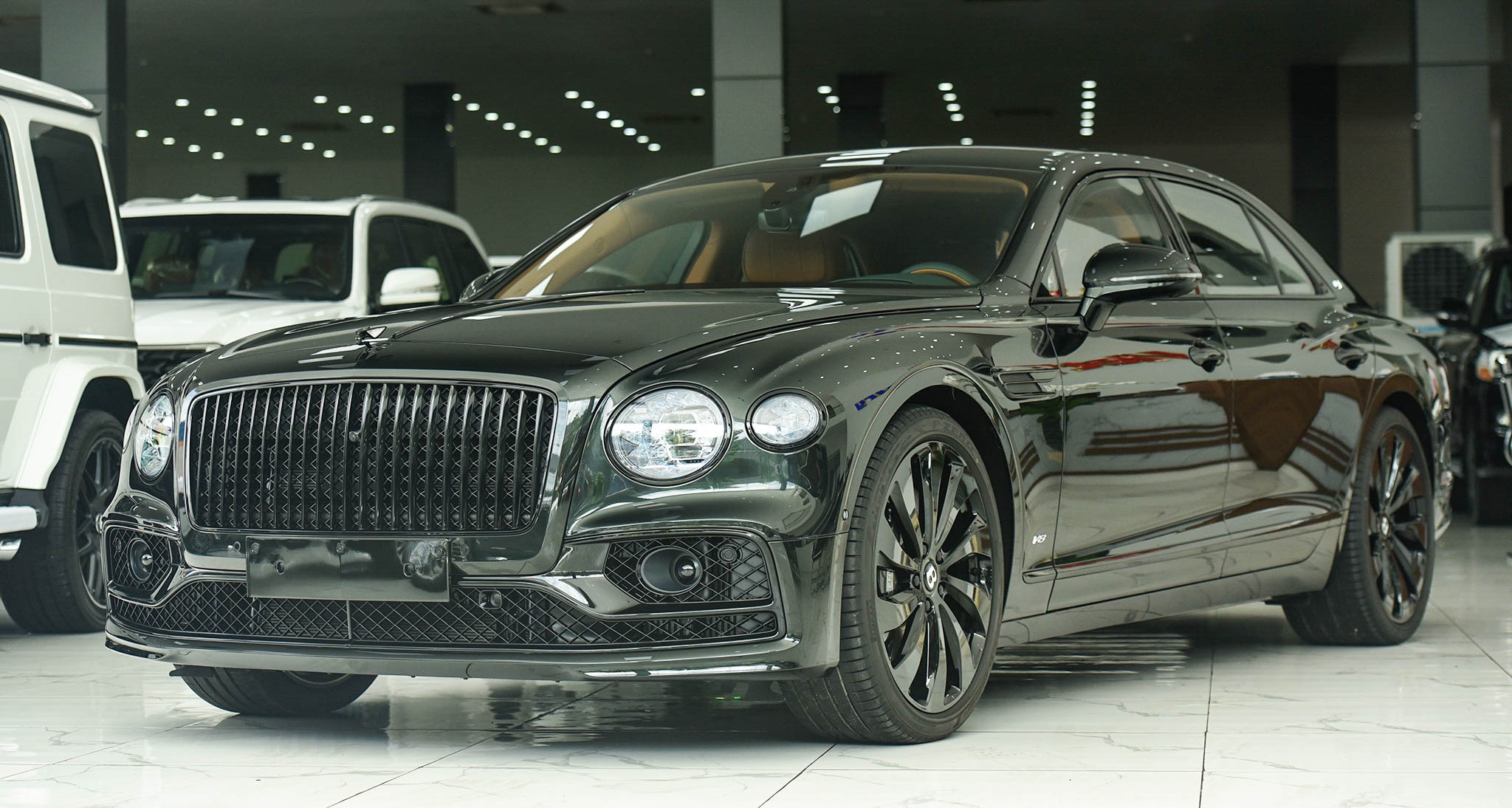 Bentley Flying Spur 2021 về Việt Nam ảnh 1 Bentley Flying Spur 2021 ve Viet Nam anh 1