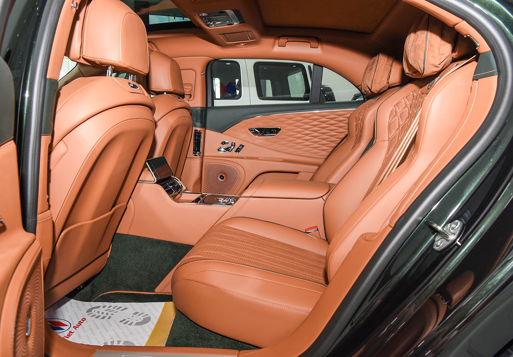 Bentley Flying Spur 2021 về Việt Nam ảnh 14 Bentley Flying Spur 2021 ve Viet Nam anh 14