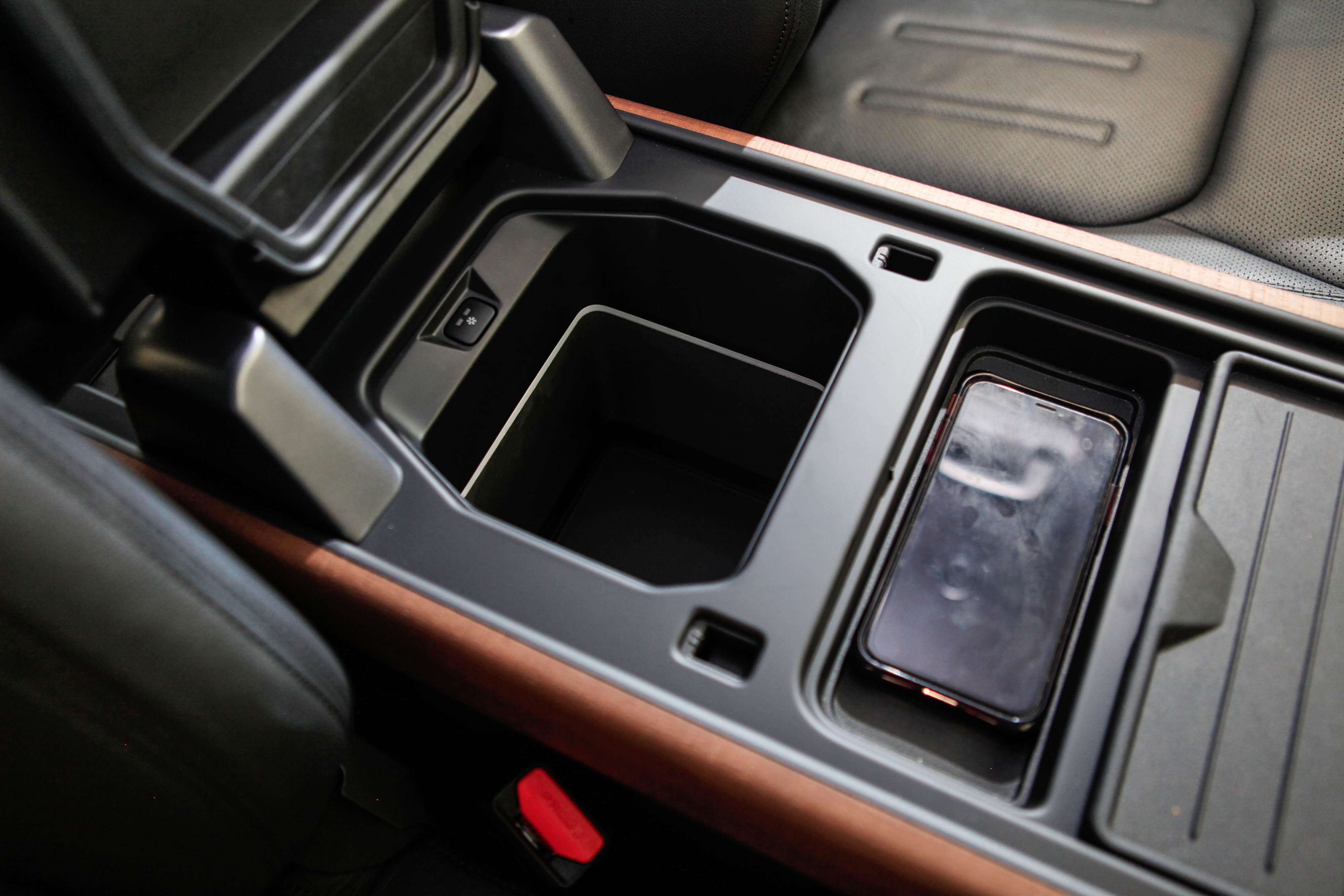 Land Rover Defender 90 tại Việt Nam ảnh 20 Land Rover Defender 90 tai Viet Nam anh 20