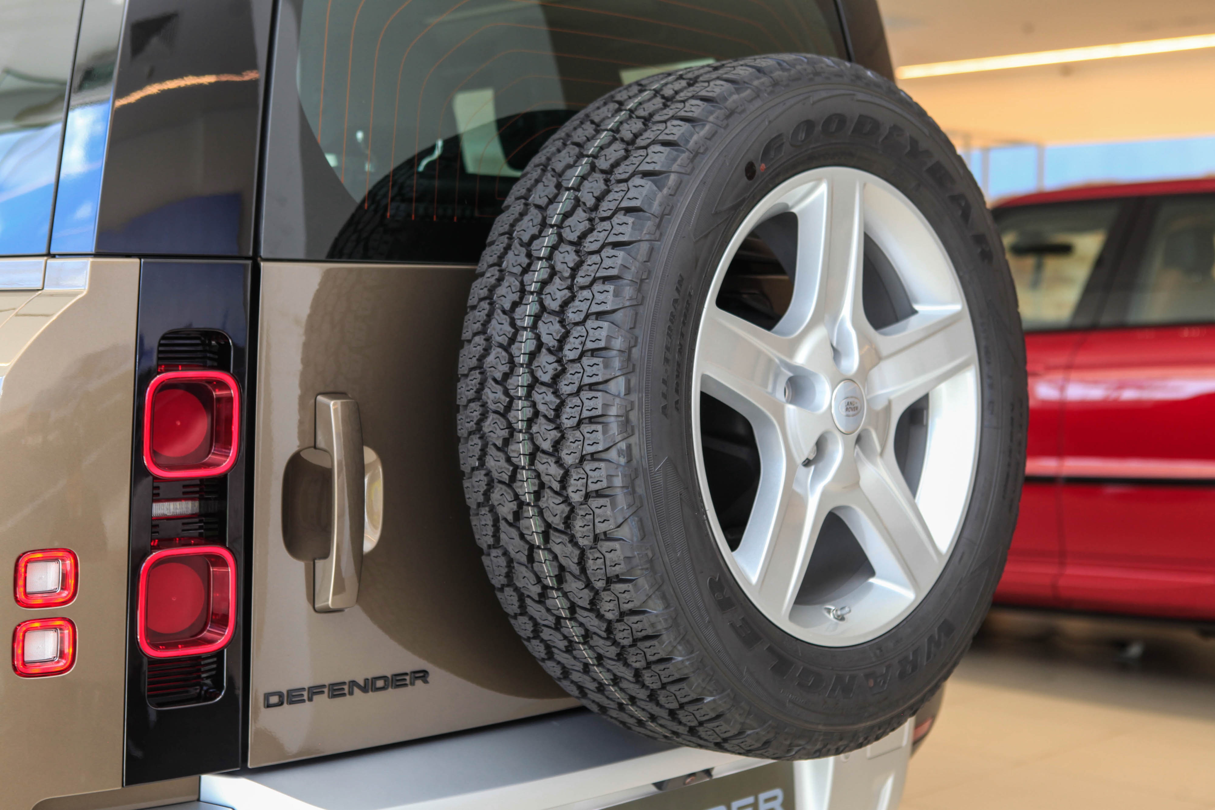 Land Rover Defender 90 tại Việt Nam ảnh 8 Land Rover Defender 90 tai Viet Nam anh 8