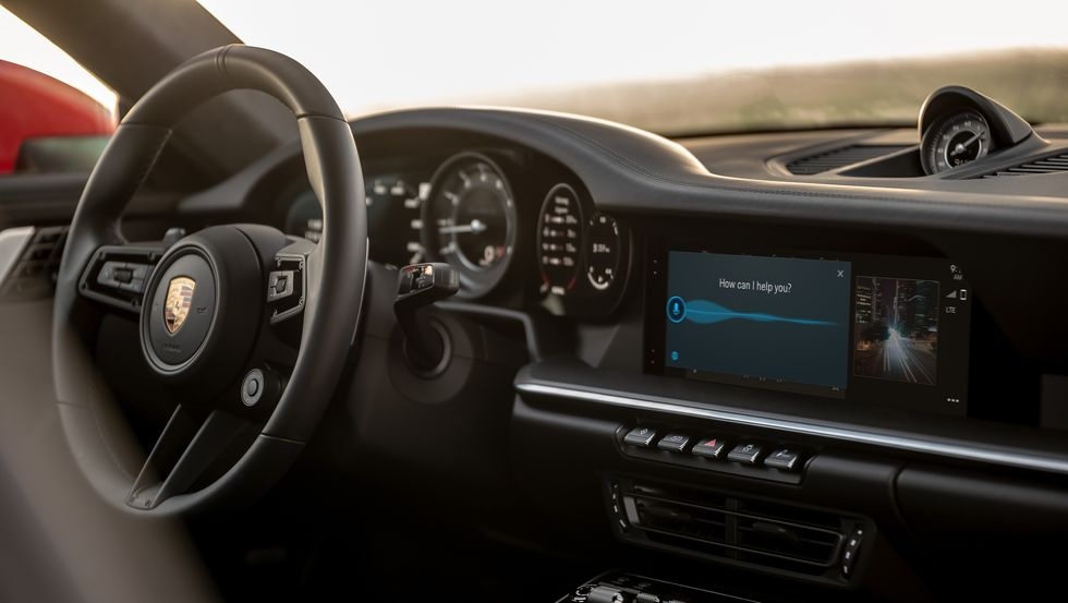 Xe Porsche ho tro Android Auto anh 1