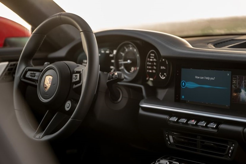 Xe Porsche co the cap nhat truc tuyen, lan dau ho tro Android Auto hinh anh