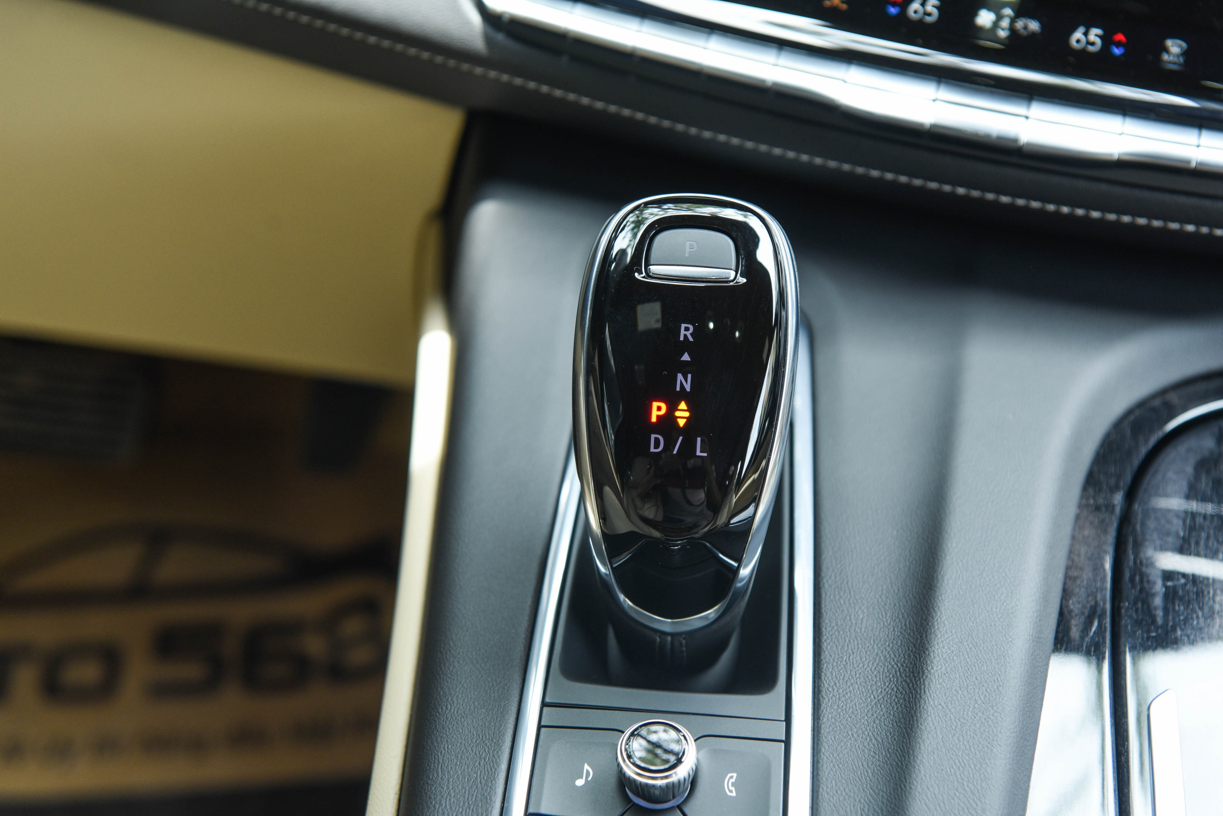 chi tiết Cadillac Escalade 2021 tại Việt Nam ảnh 13 chi tiet Cadillac Escalade 2021 tai Viet Nam anh 13