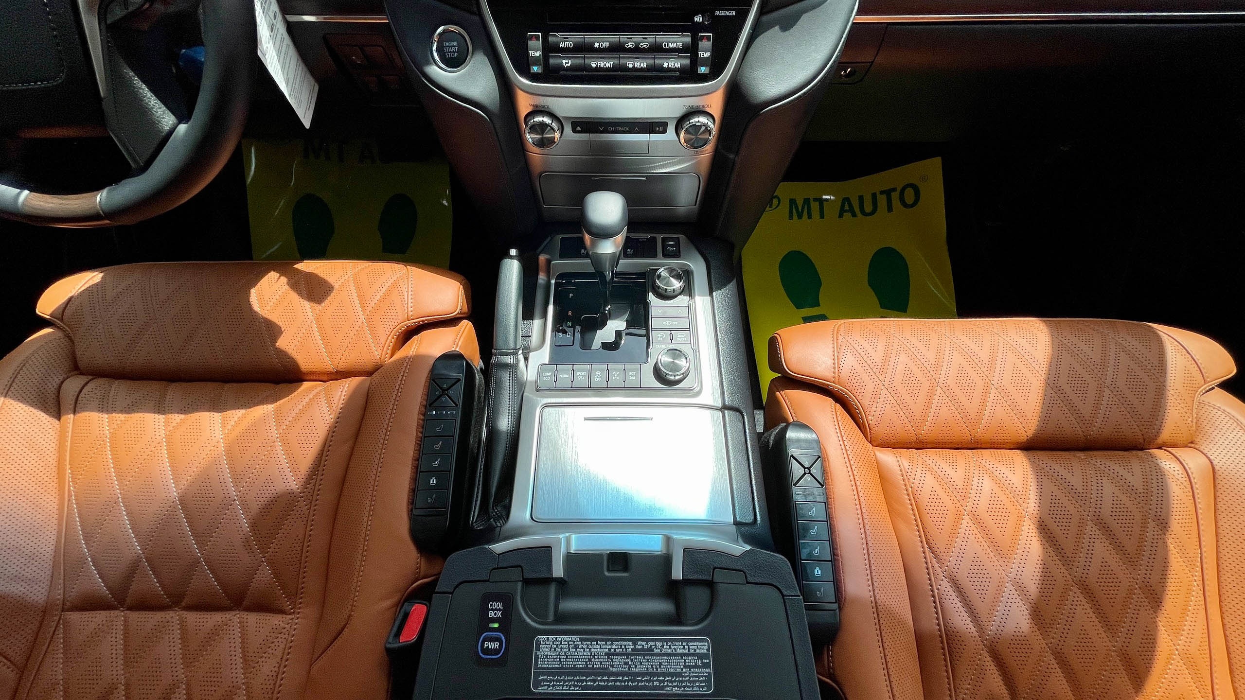 Toyota Land Cruiser 2021 tại Việt Nam ảnh 11 Toyota Land Cruiser 2021 tai Viet Nam anh 11