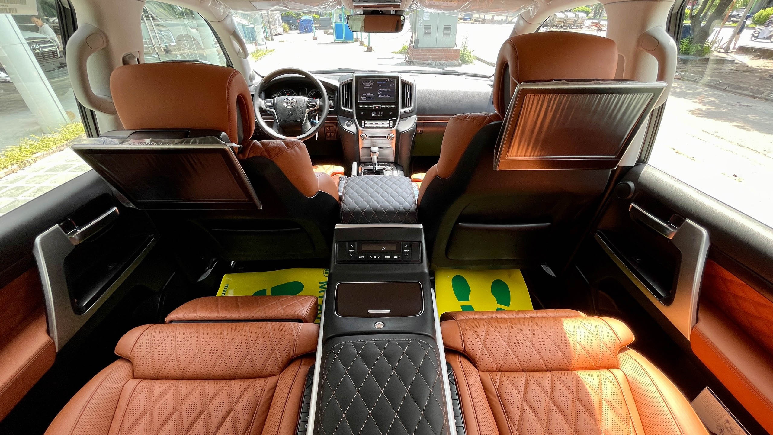 Toyota Land Cruiser 2021 tại Việt Nam ảnh 16 Toyota Land Cruiser 2021 tai Viet Nam anh 16