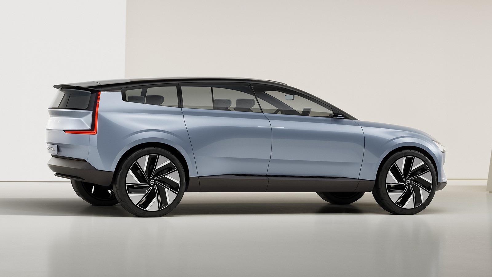 xe dien Volvo Concept Recharge anh 2