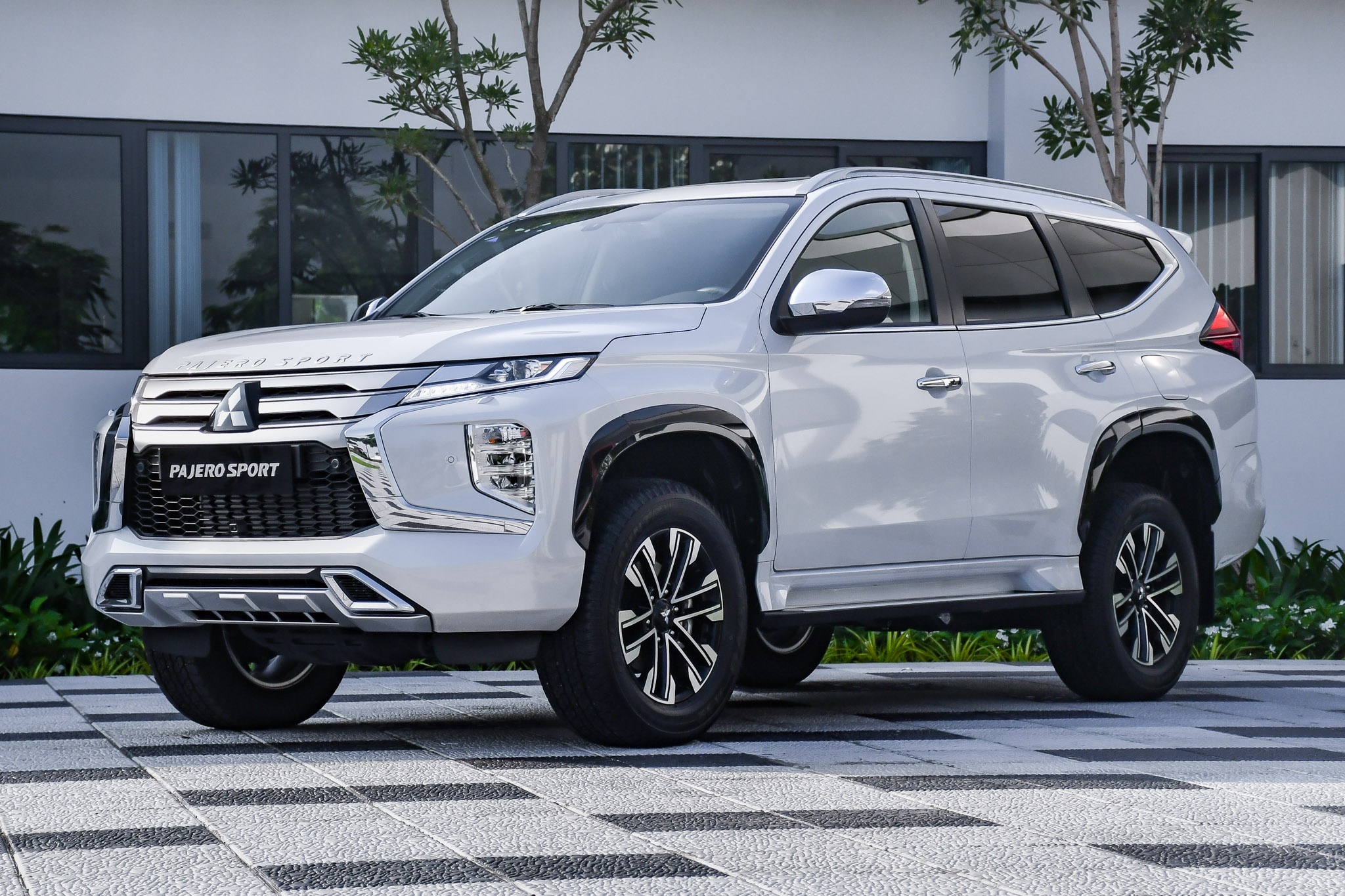 Kia Sorento Honda CR-V giảm giá trăm triệu ảnh 7 Kia Sorento Honda CR-V giam gia tram trieu anh 7