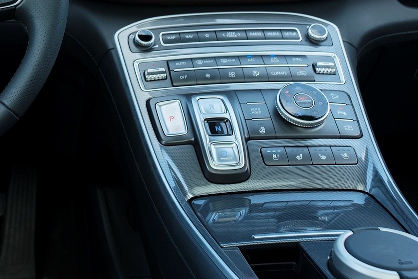 can so dien tu Hyundai Santa Fe 2021 anh 2