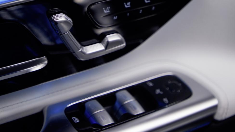 nội thất xe thể thao Mercedes-AMG SL ảnh 11 noi that xe the thao Mercedes-AMG SL anh 11