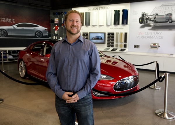 VinFast tuyen dung nhan su Tesla anh 1