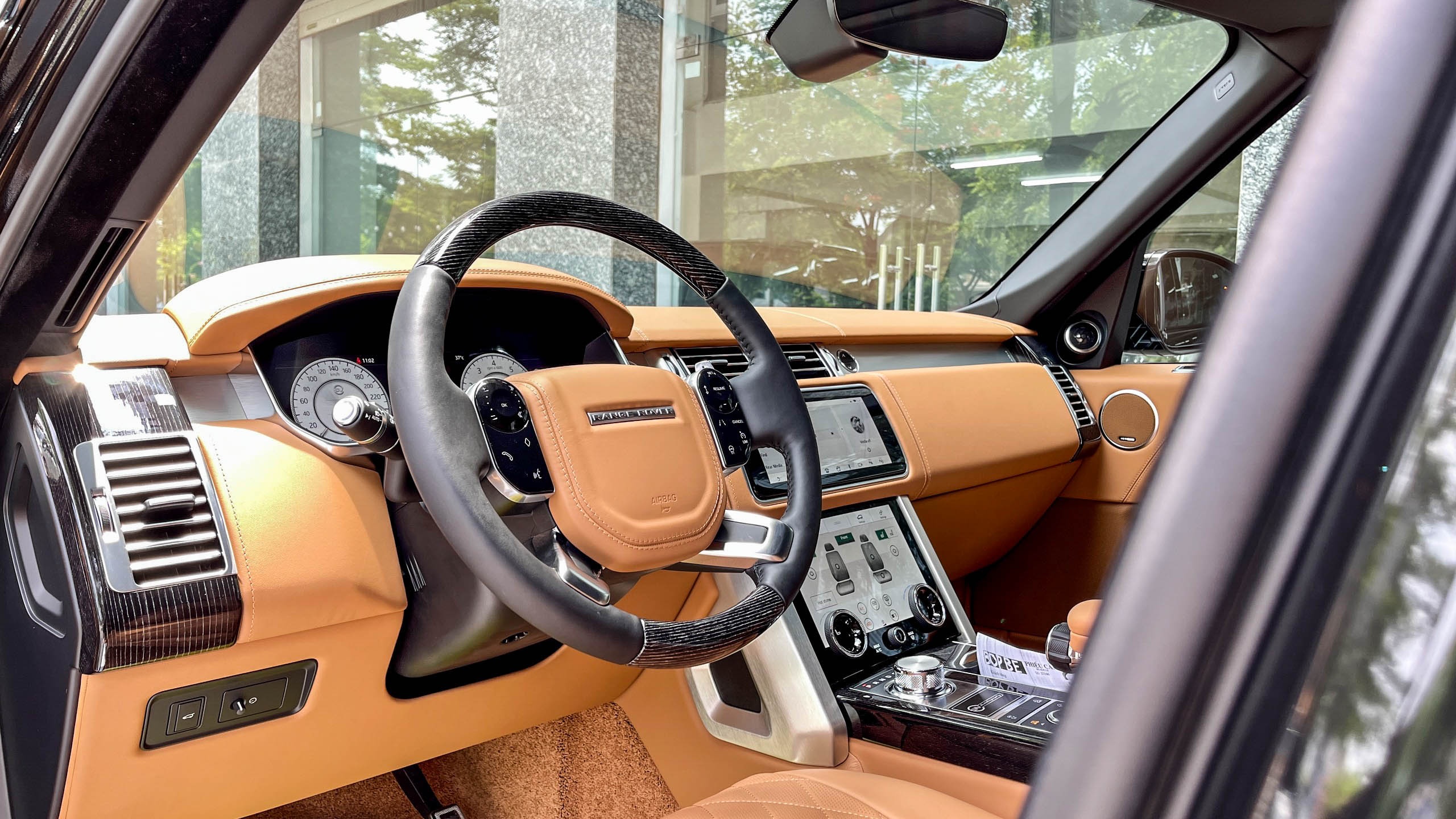 Range Rover SVAutobiography 2021 tai Viet Nam anh 17