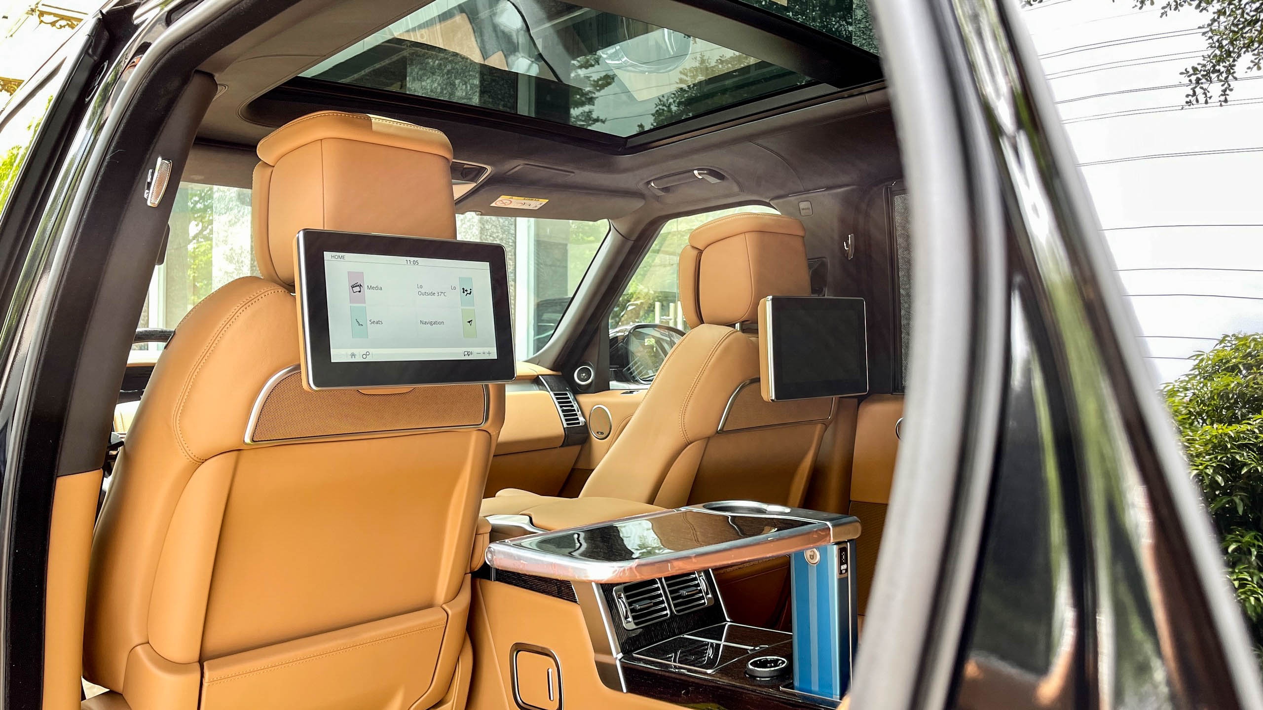 Range Rover SVAutobiography 2021 tại Việt Nam ảnh 15 Range Rover SVAutobiography 2021 tai Viet Nam anh 15