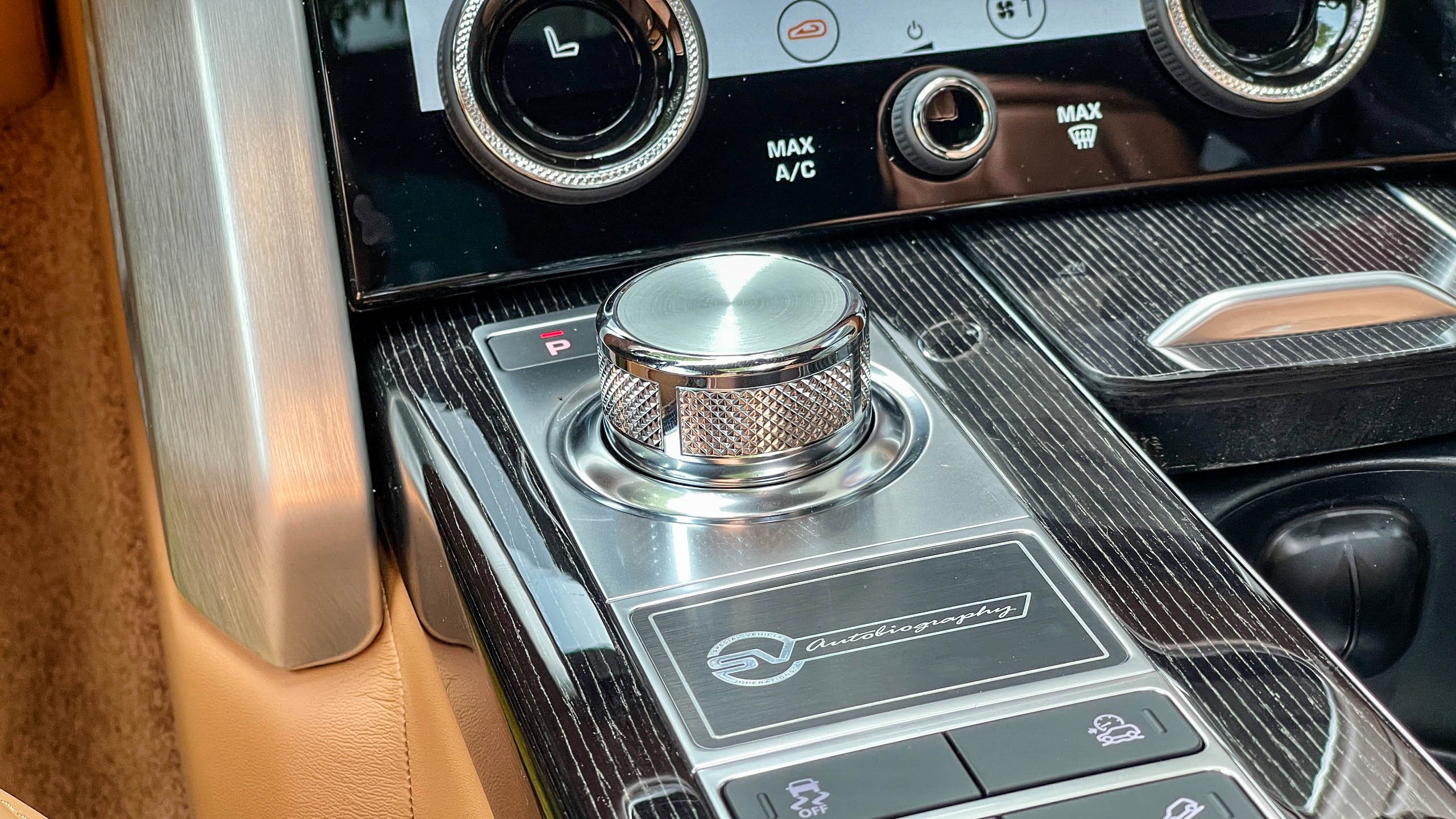 Range Rover SVAutobiography 2021 tại Việt Nam ảnh 11 Range Rover SVAutobiography 2021 tai Viet Nam anh 11