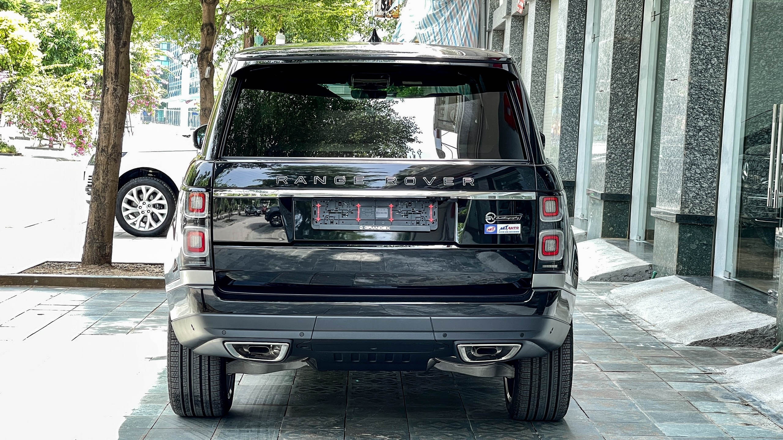 Range Rover SVAutobiography 2021 tại Việt Nam ảnh 3 Range Rover SVAutobiography 2021 tai Viet Nam anh 3