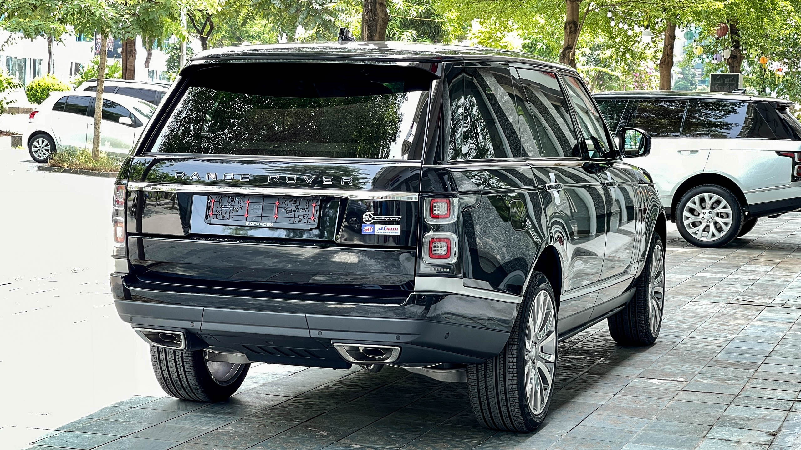Range Rover và Mercedes-Maybach GLS ảnh 4 Range Rover va Mercedes-Maybach GLS anh 4