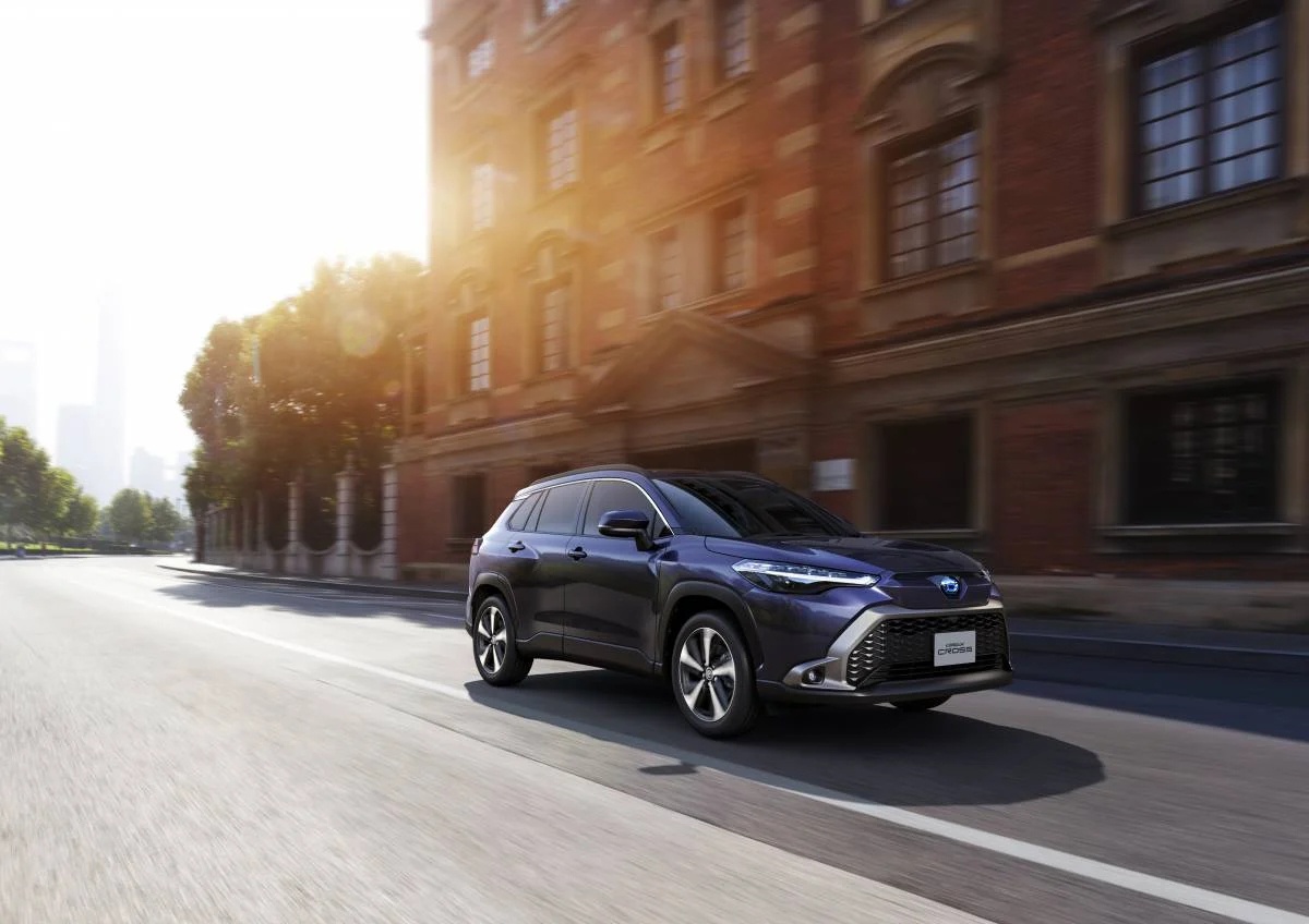 Toyota Corolla Cross 2021 ra mat Nhat Ban anh 7