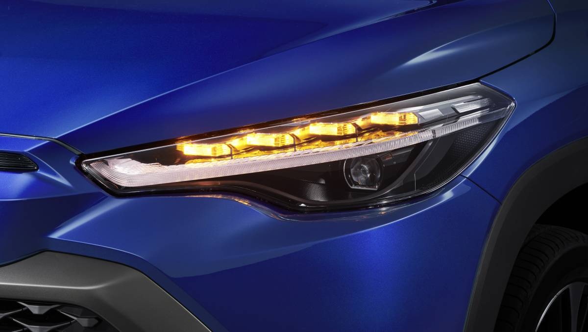 Toyota Corolla Cross 2021 ra mat Nhat Ban anh 12