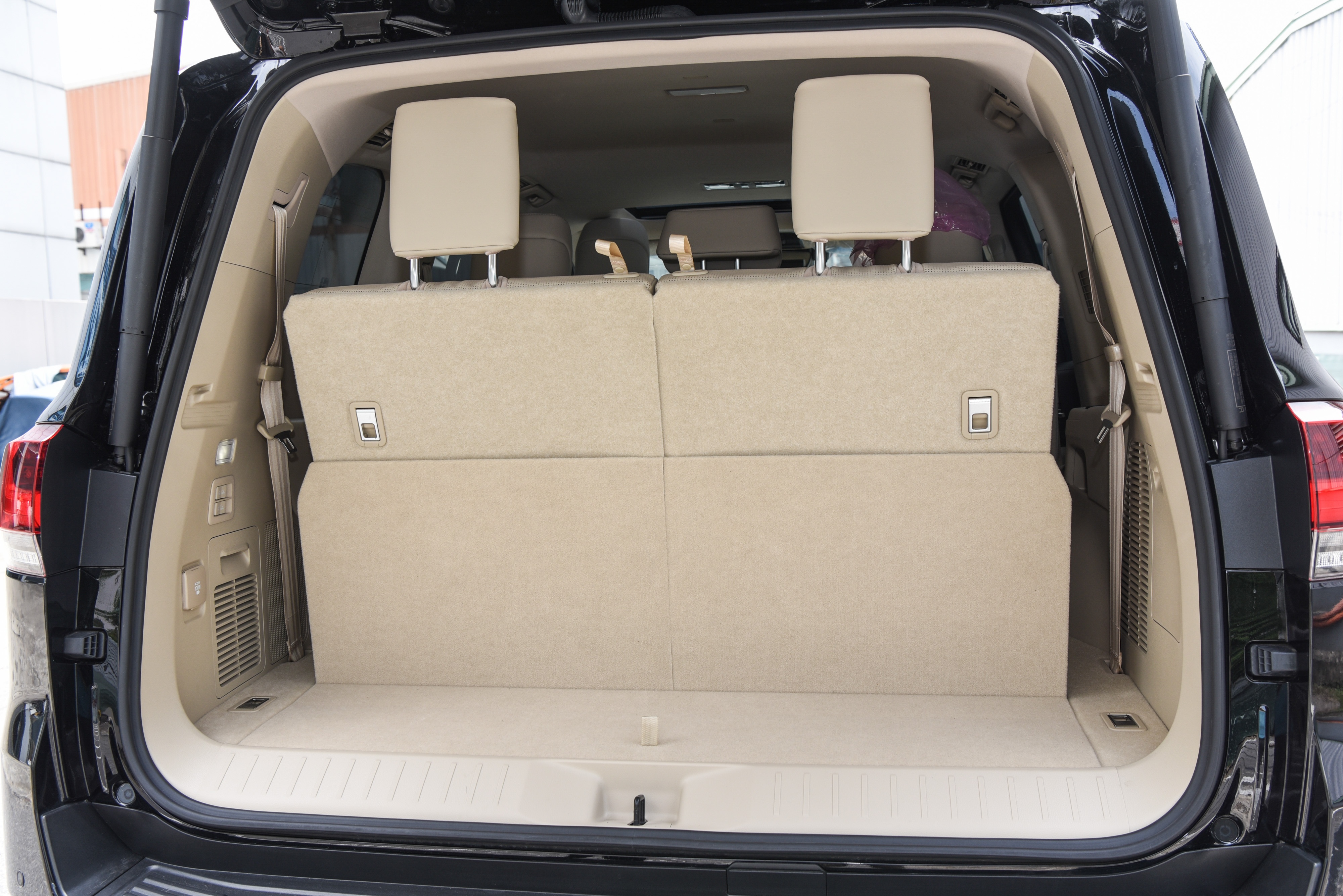 Toyota Land Cruiser 2022 tại Việt Nam ảnh 13 Toyota Land Cruiser 2022 tai Viet Nam anh 13