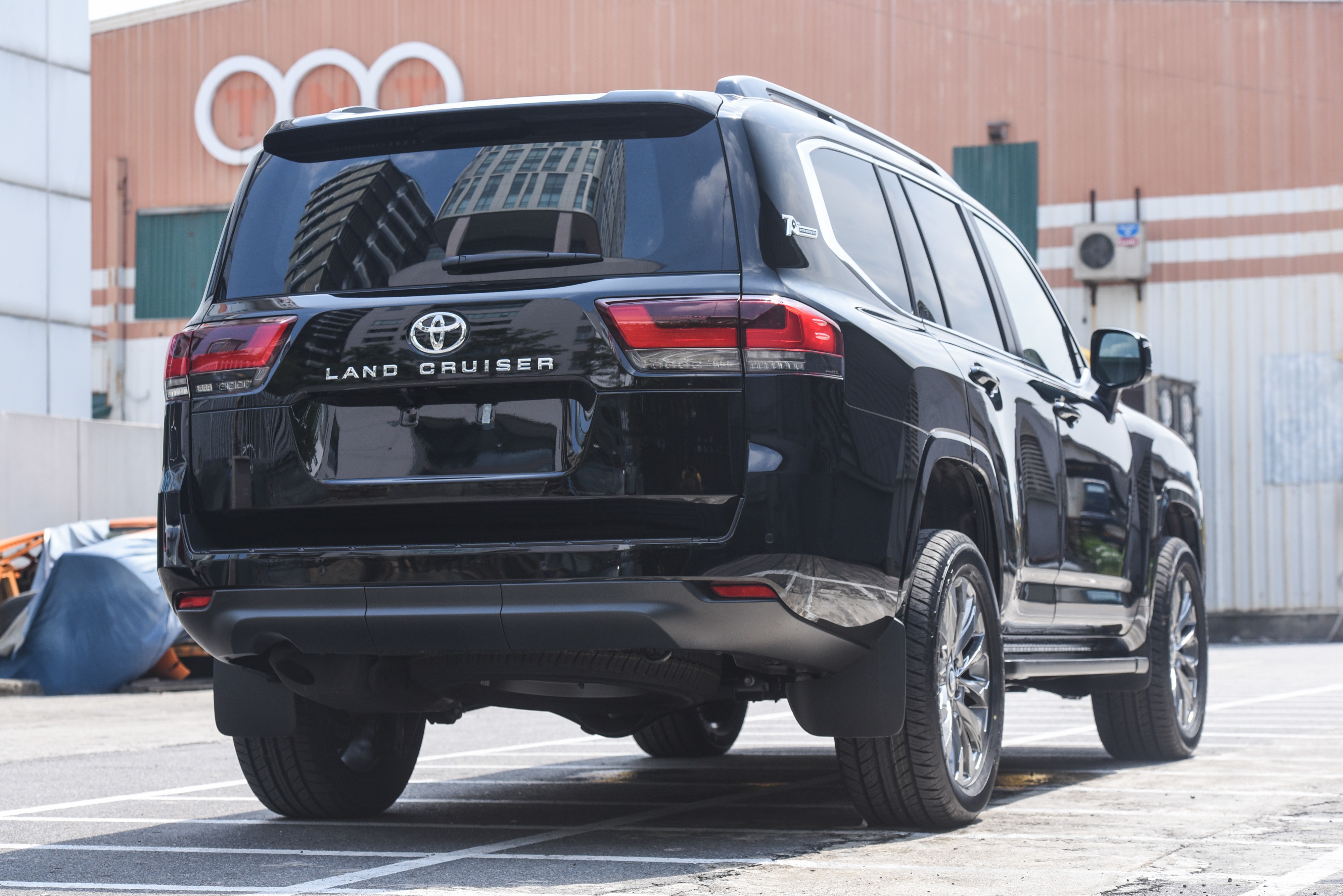 Toyota Land Cruiser 2022 tại Việt Nam ảnh 6 Toyota Land Cruiser 2022 tai Viet Nam anh 6