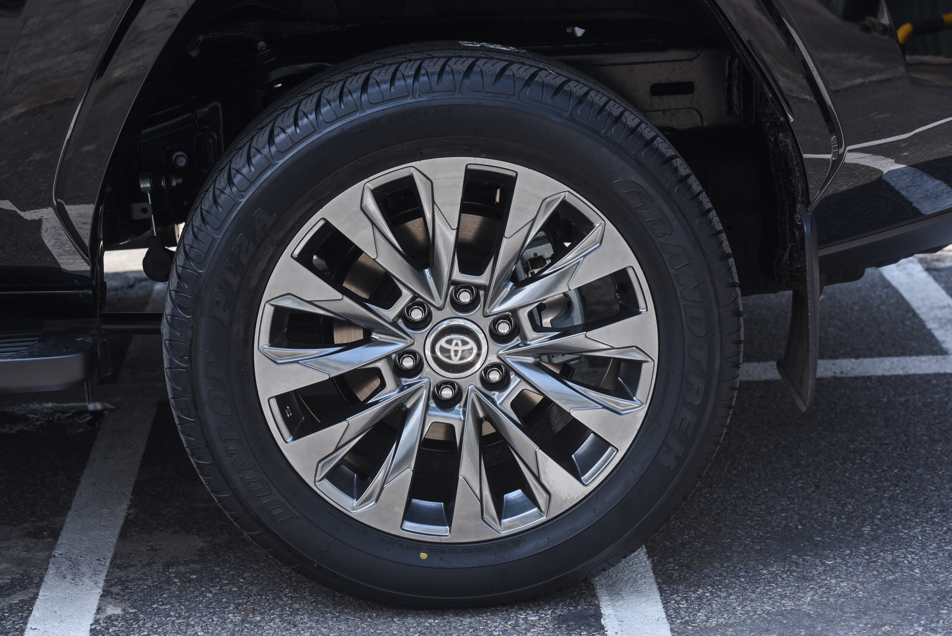 Toyota Land Cruiser 2022 tại Việt Nam ảnh 9 Toyota Land Cruiser 2022 tai Viet Nam anh 9