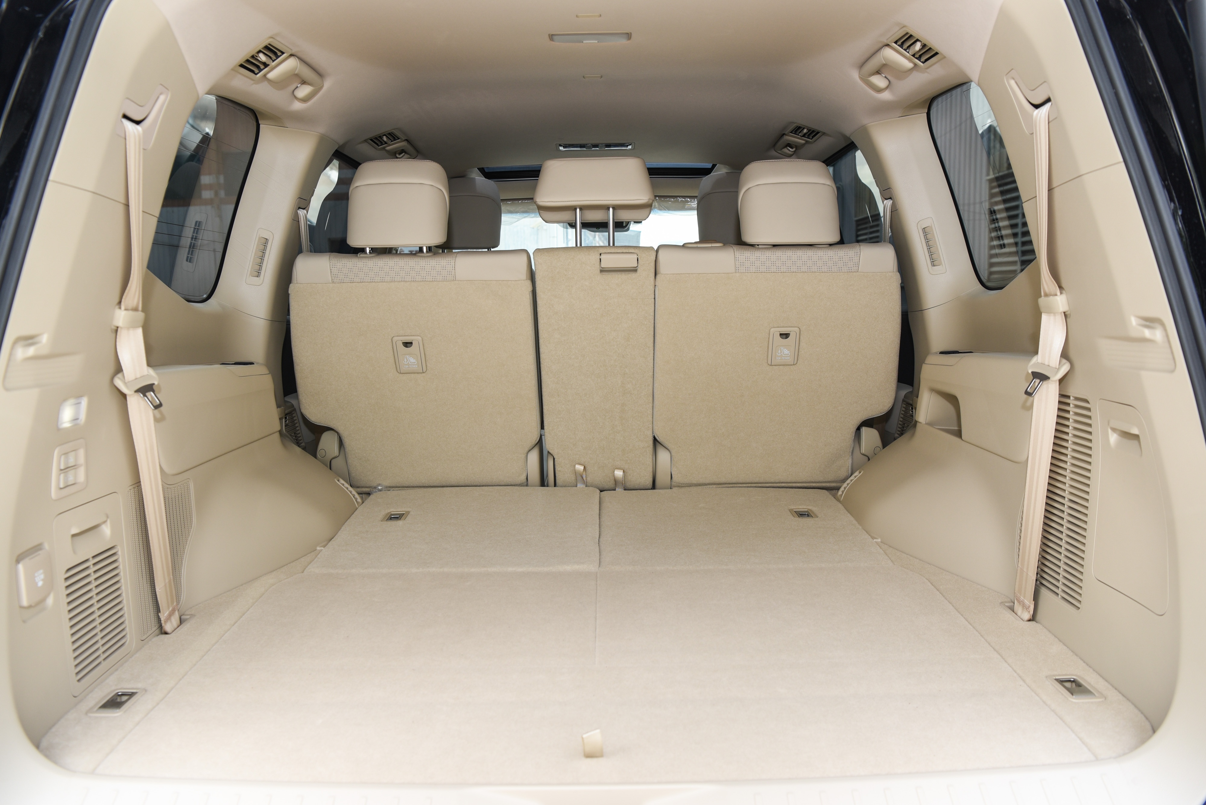 Toyota Land Cruiser 2022 tại Việt Nam ảnh 14 Toyota Land Cruiser 2022 tai Viet Nam anh 14