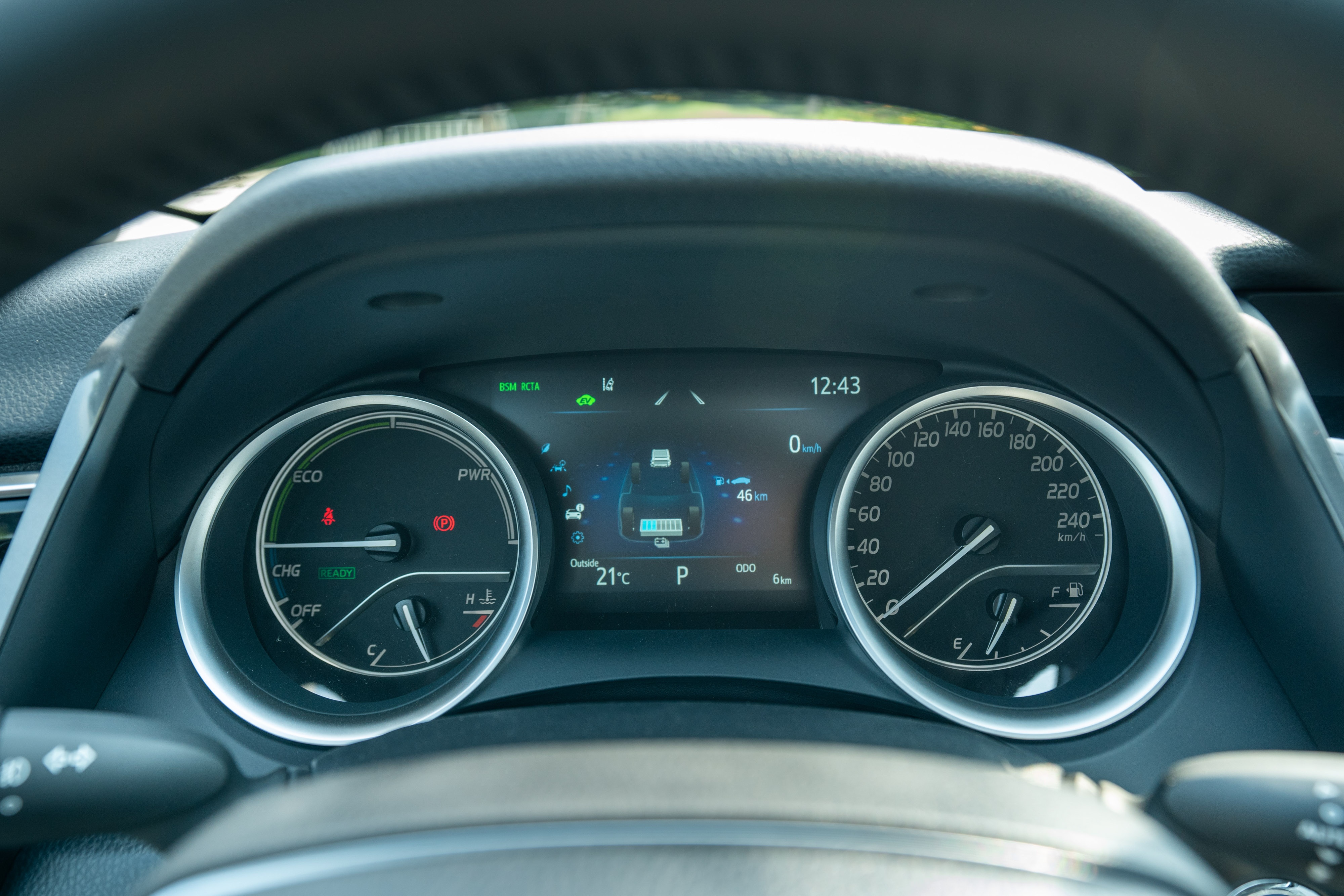 chi tiet Toyota Camry 2.5HV 2022 anh 27