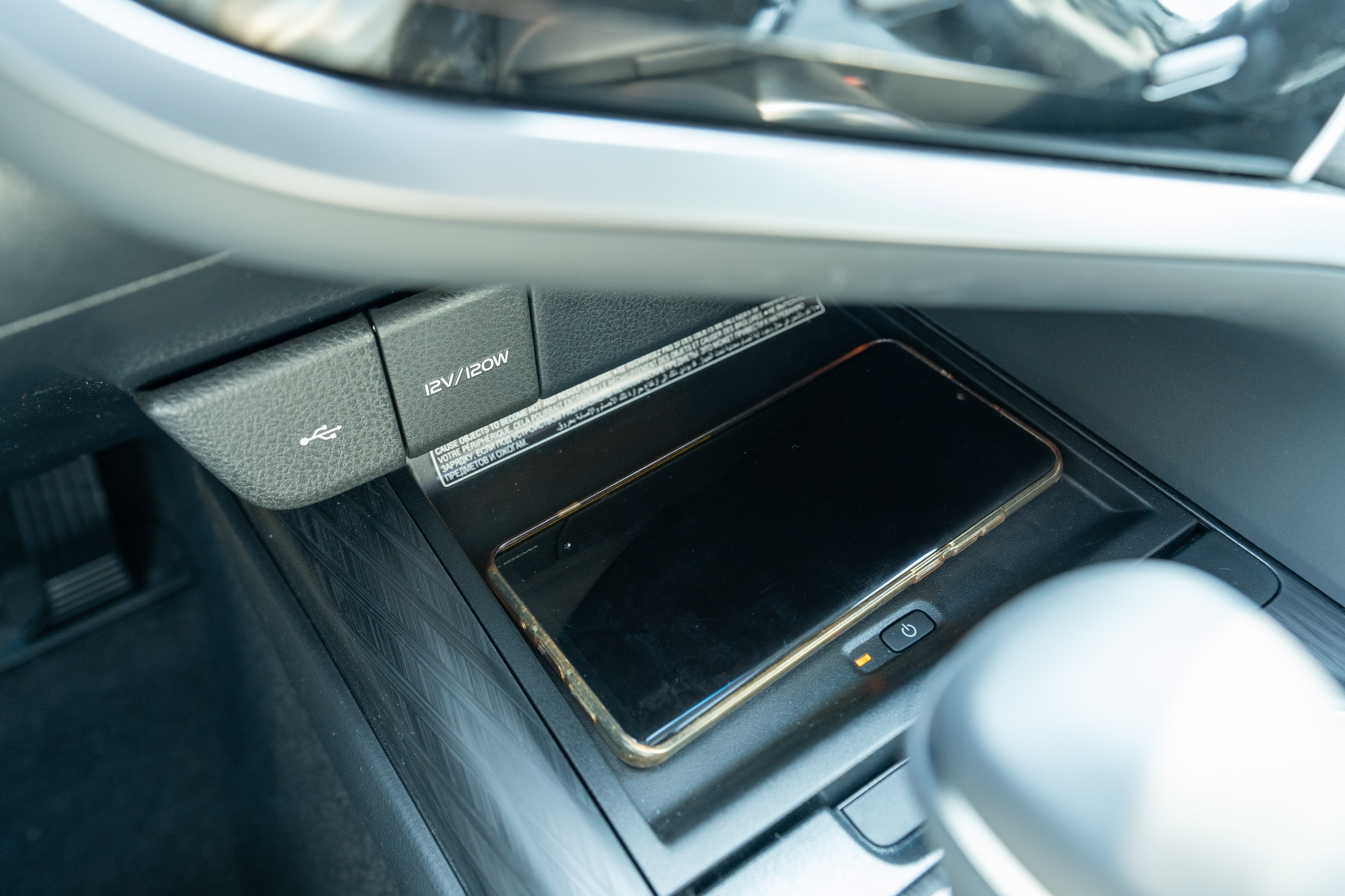 chi tiết Toyota Camry 2.5HV 2022 ảnh 24 chi tiet Toyota Camry 2.5HV 2022 anh 24