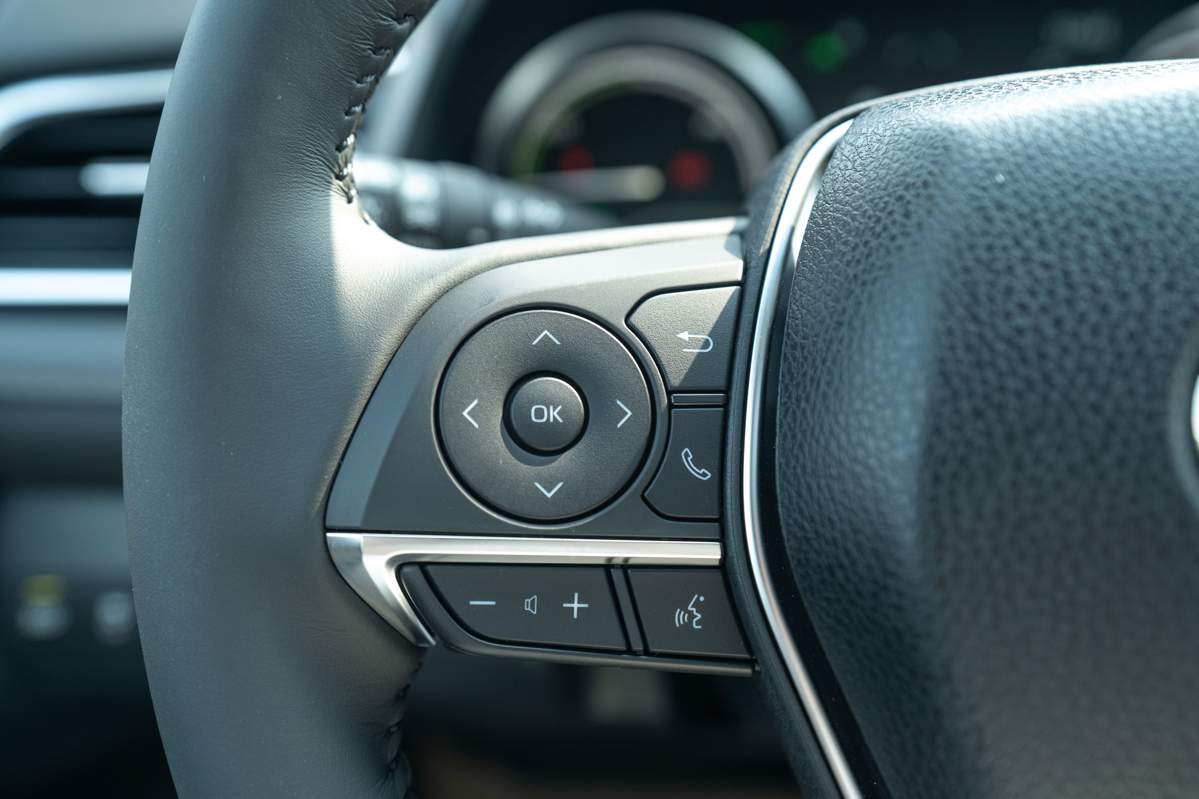 chi tiết Toyota Camry 2.5HV 2022 ảnh 16 chi tiet Toyota Camry 2.5HV 2022 anh 16