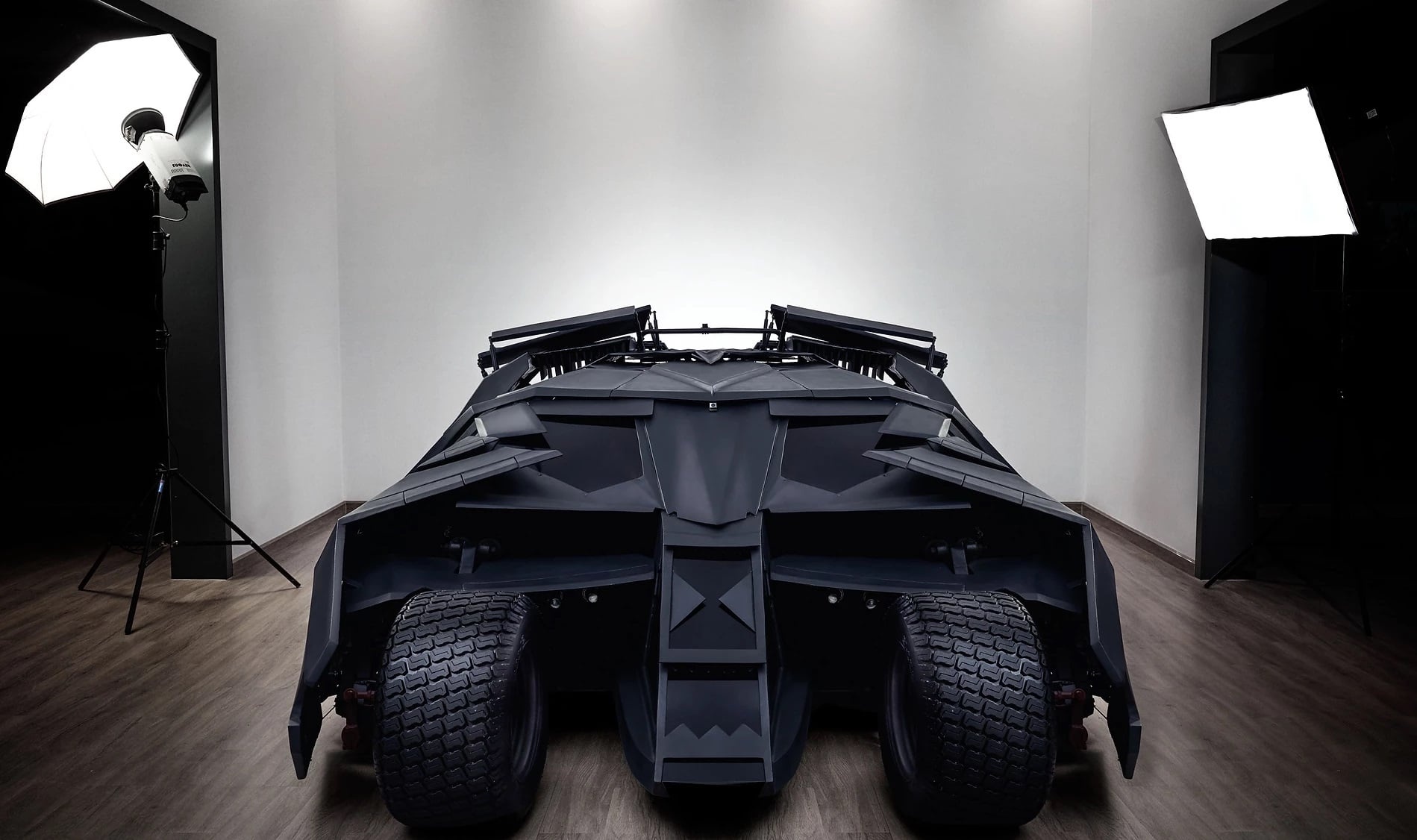 Xe Batman do người Việt chế tạo ảnh 10 Xe Batman do nguoi Viet che tao anh 10