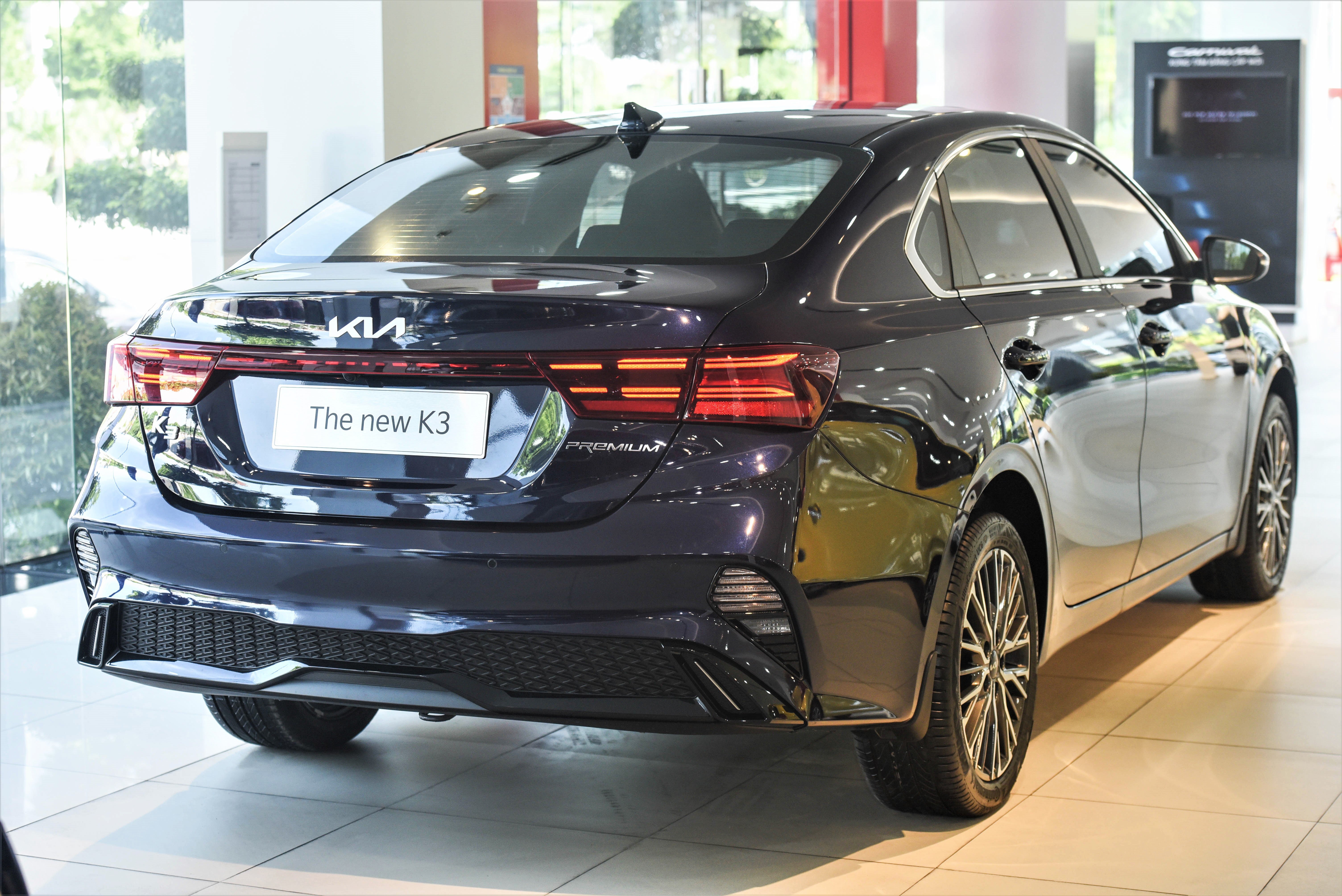 so sánh Kia K3 Turbo và Toyota Altis ảnh 4 so sanh Kia K3 Turbo va Toyota Altis anh 4