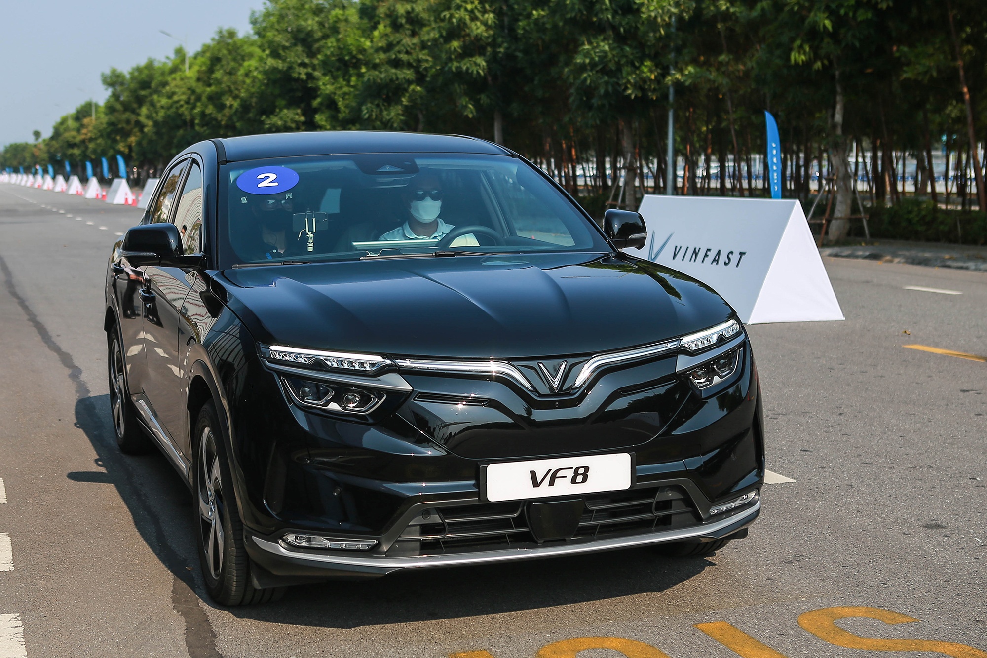 He lo nhung tinh nang an toan co the xuat hien tren VinFast VF 8 hinh anh