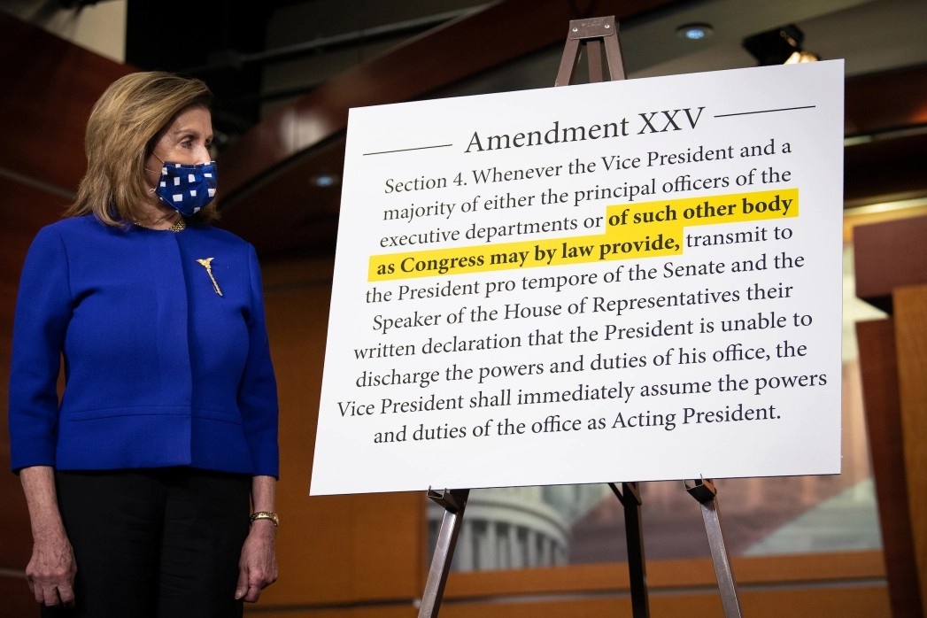 Cang thang lai bao trum Dien Capitol anh 1