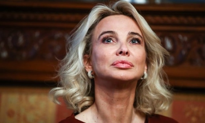 Tiet lo tu nhan tinh cu cua cuu quoc vuong Tay Ban Nha hinh anh