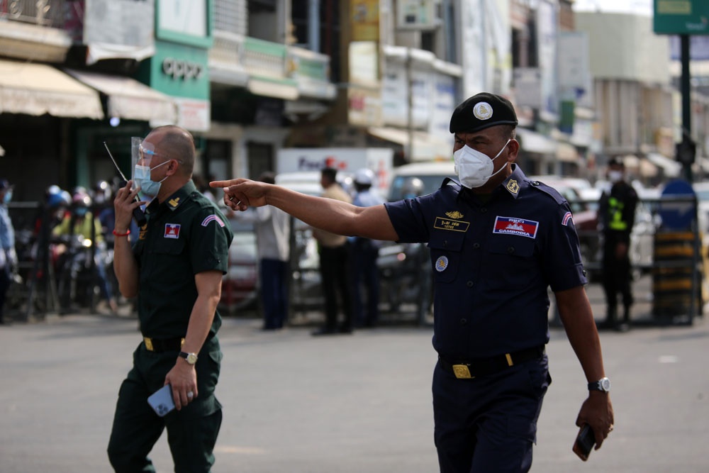 Gia thuc pham tang vot vi dan Phnom Penh do xo tich tru hinh anh